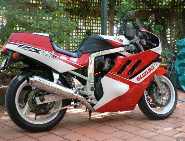 Suzuki GSX750R