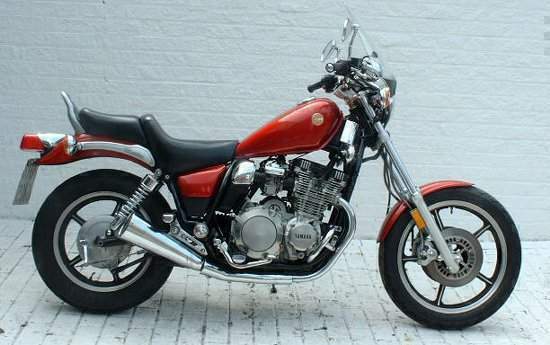 Yamaha XJ 700 Maxim