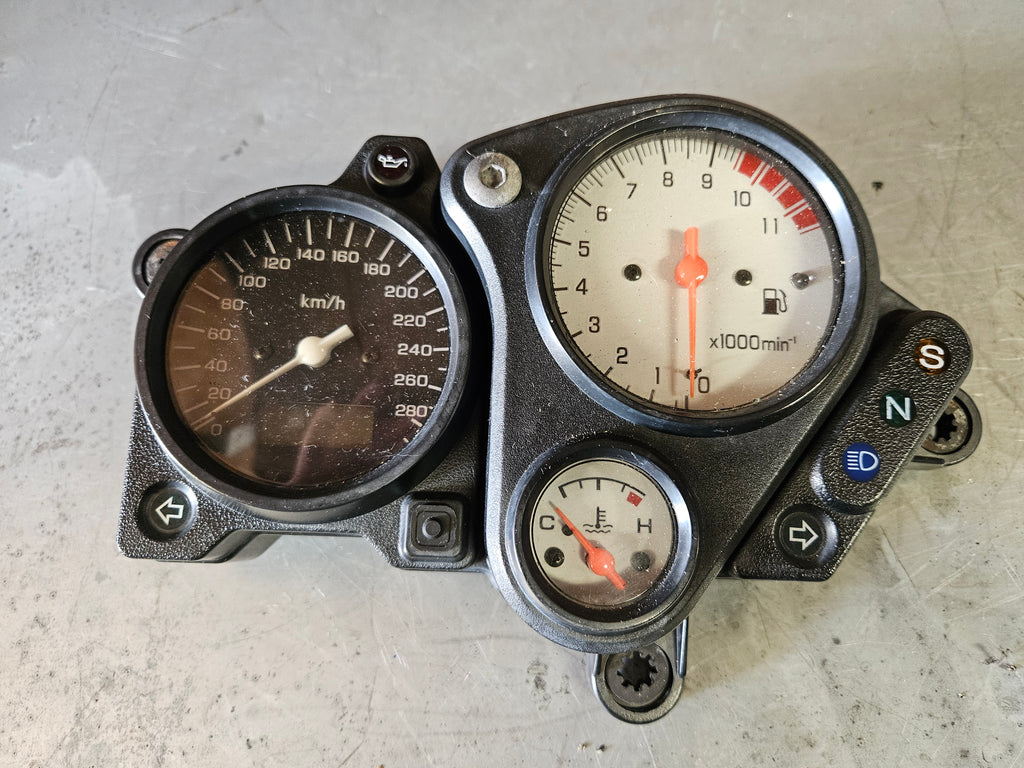 Honda VTR1000F kilometer teller