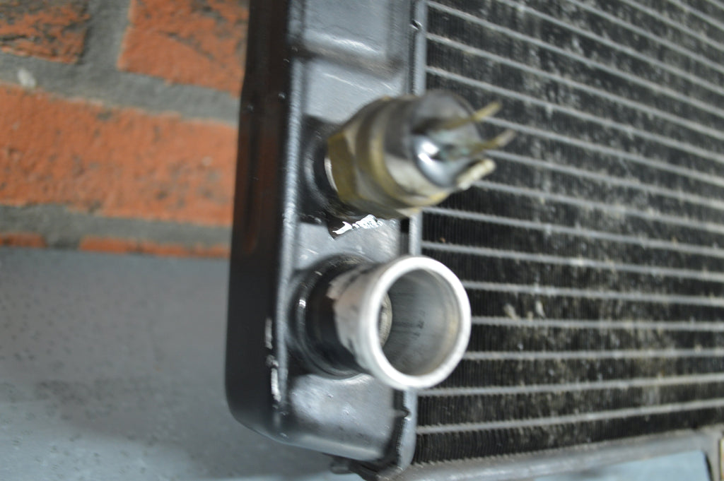 Kawasaki ZX6R radiator
