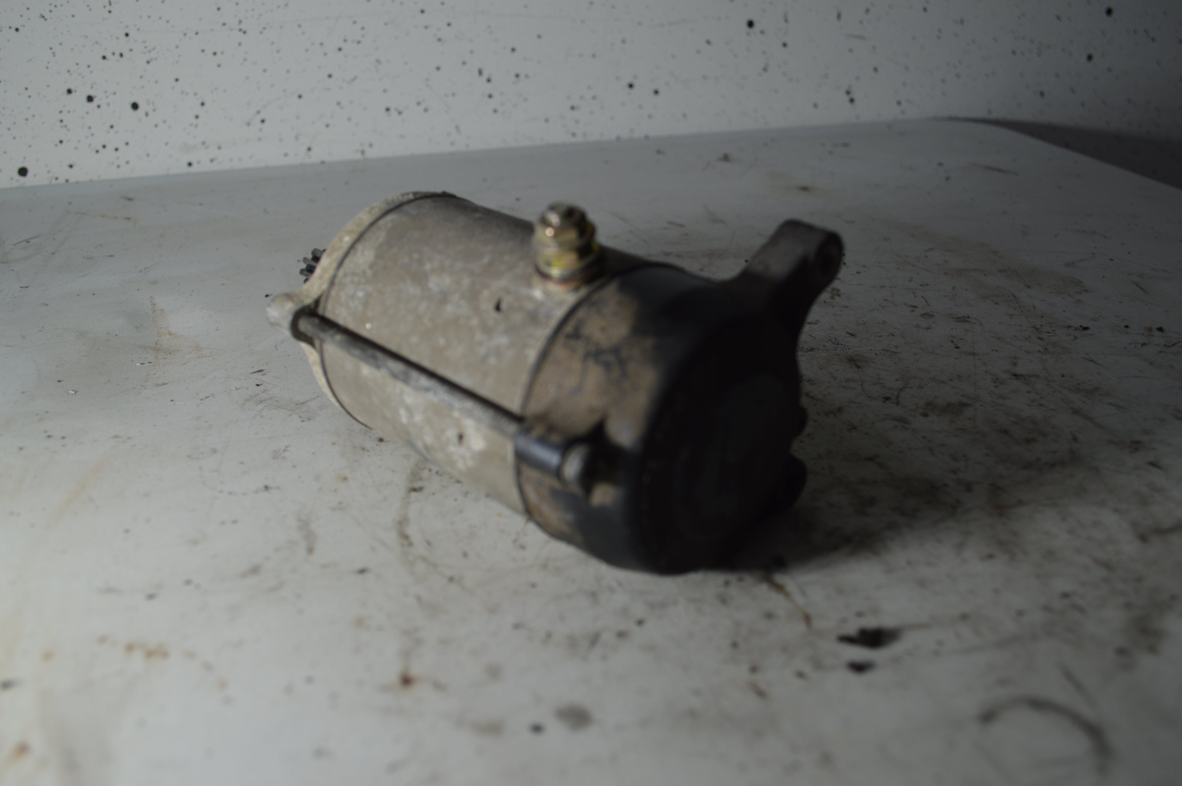 Yamaha FZR1000 startmotor