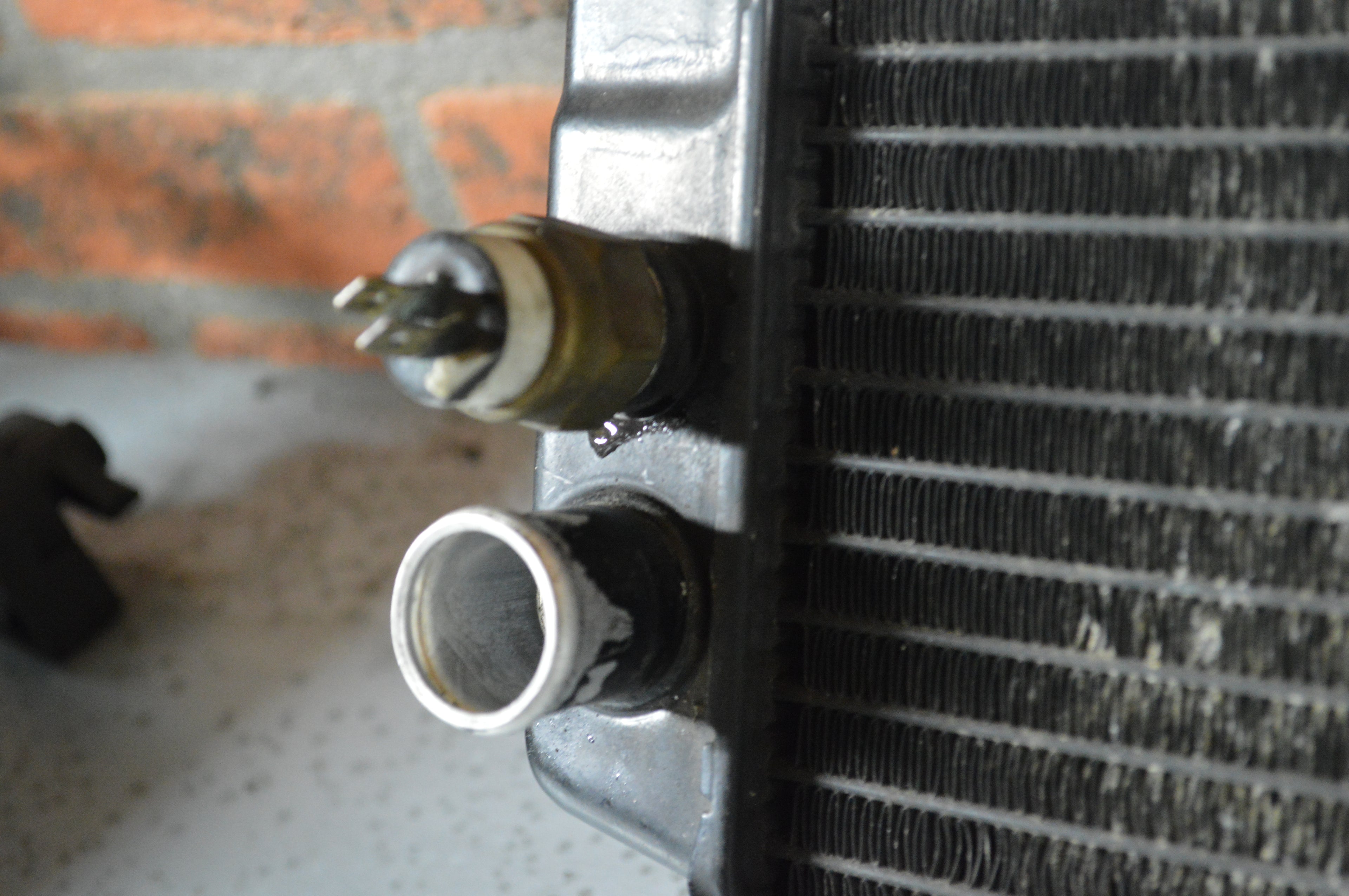 Kawasaki ZX6R radiator
