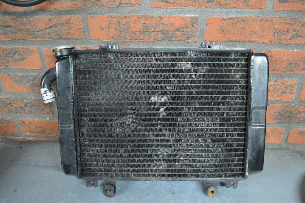 Kawasaki ZX6R radiator