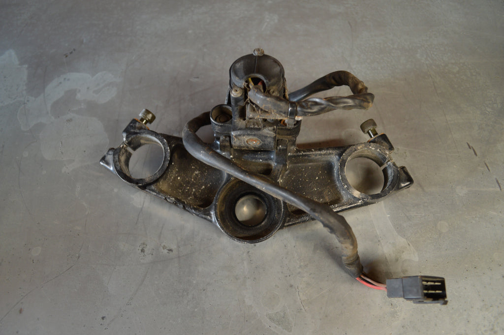 Honda CBR600F kroonplaat