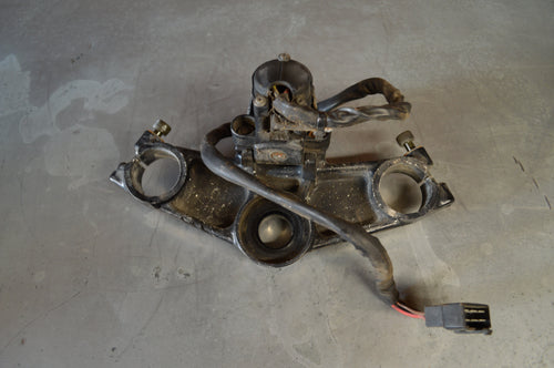 Honda CBR600F kroonplaat
