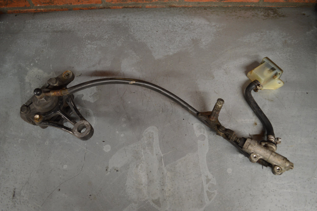 Suzuki GSX600F remsysteem achter