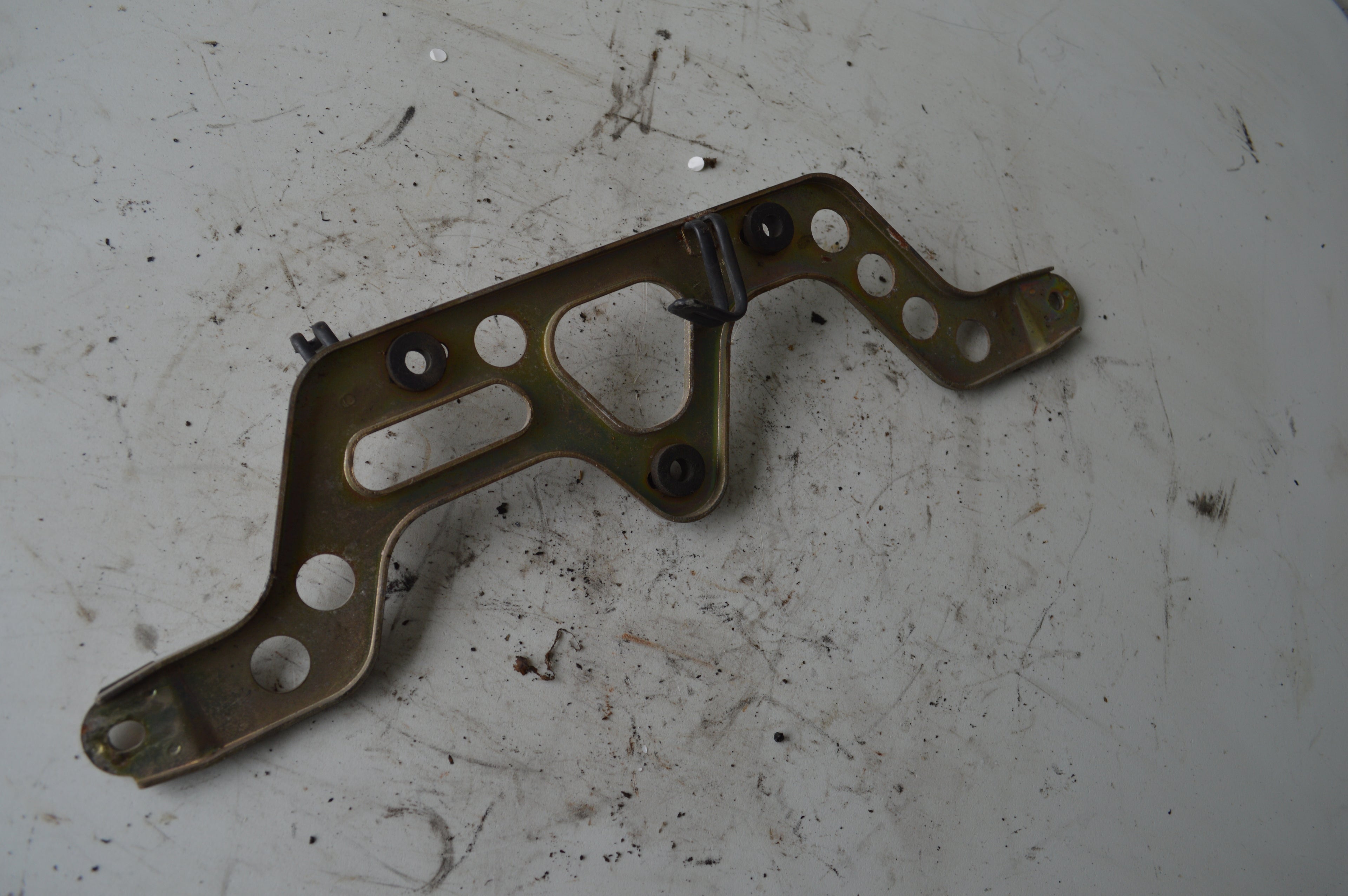Kawasaki GPX600R bevestiging kilometerteller