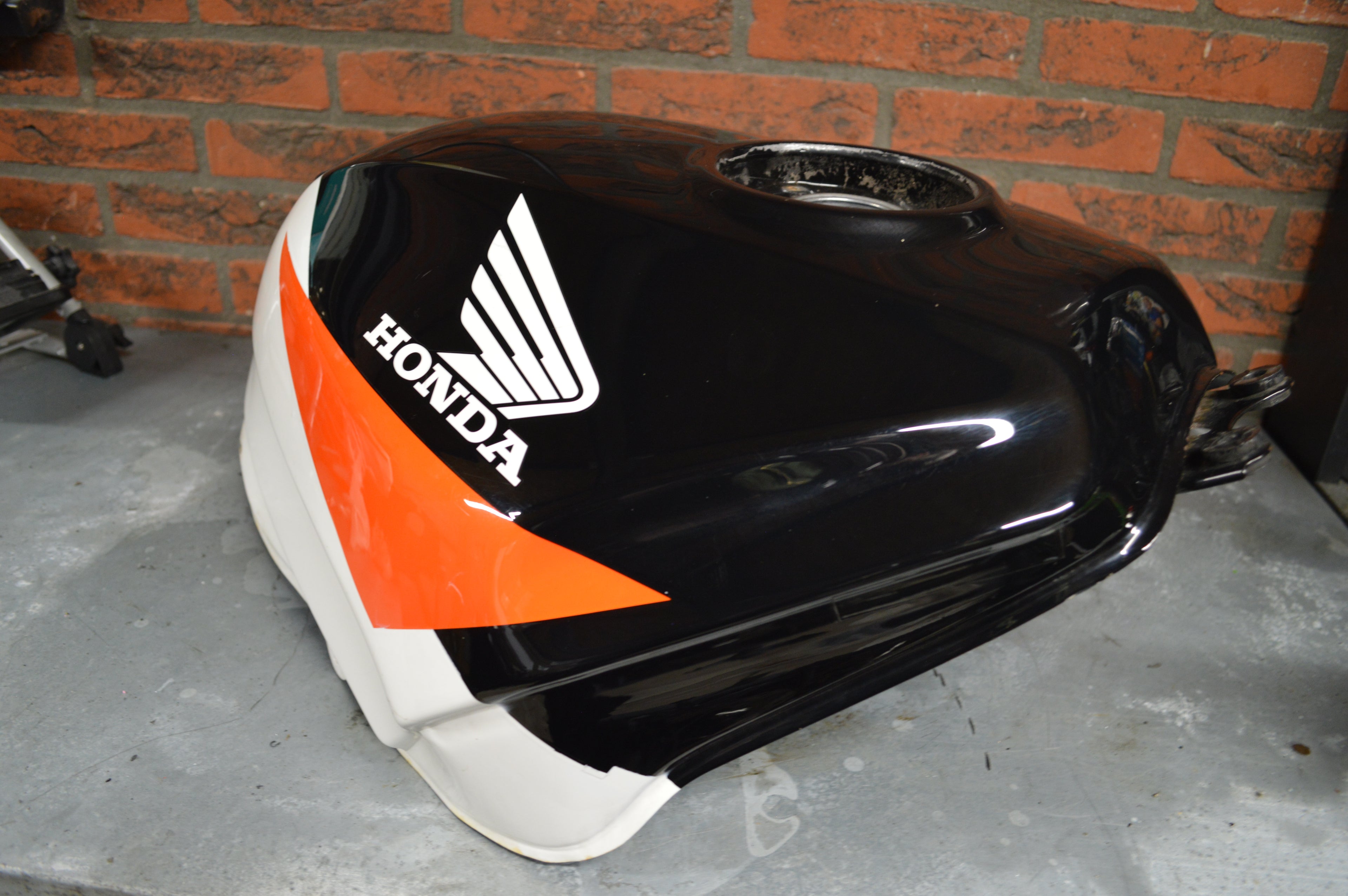 Honda CBR1000F brandstoftank