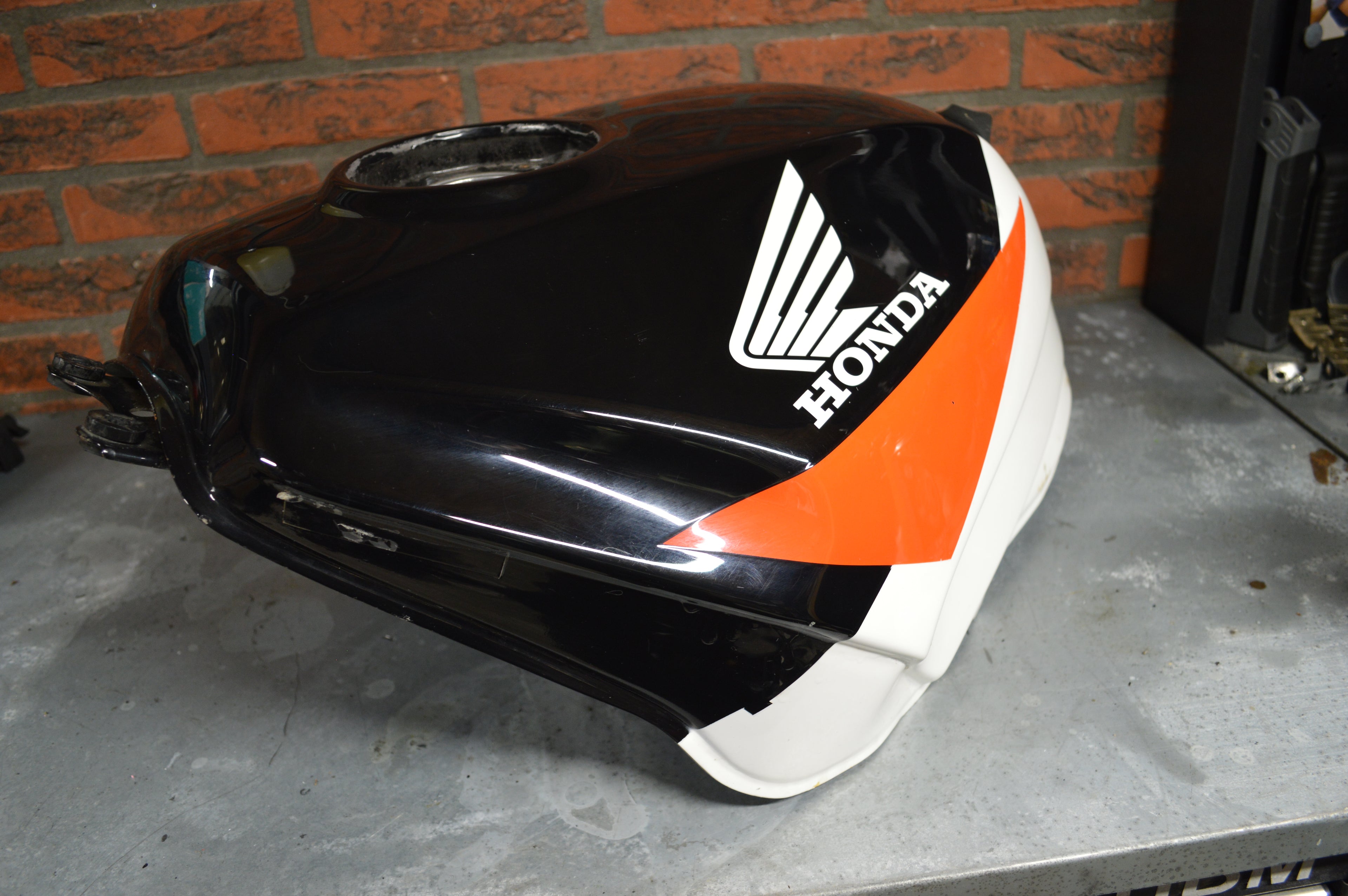 Honda CBR1000F brandstoftank