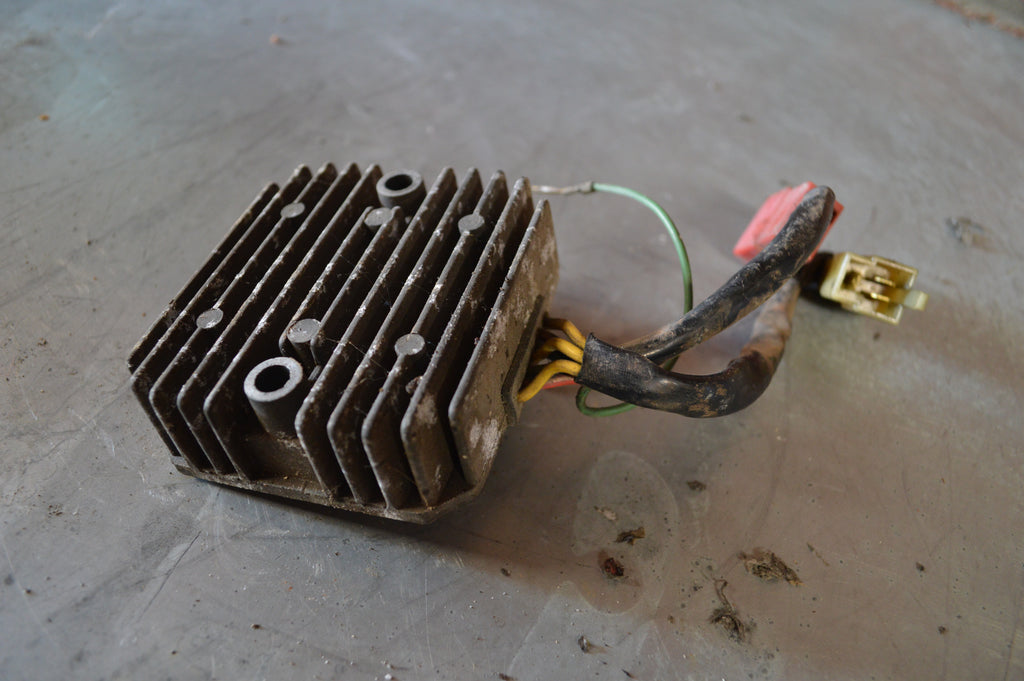 Honda CBR600F spanningsregelaar