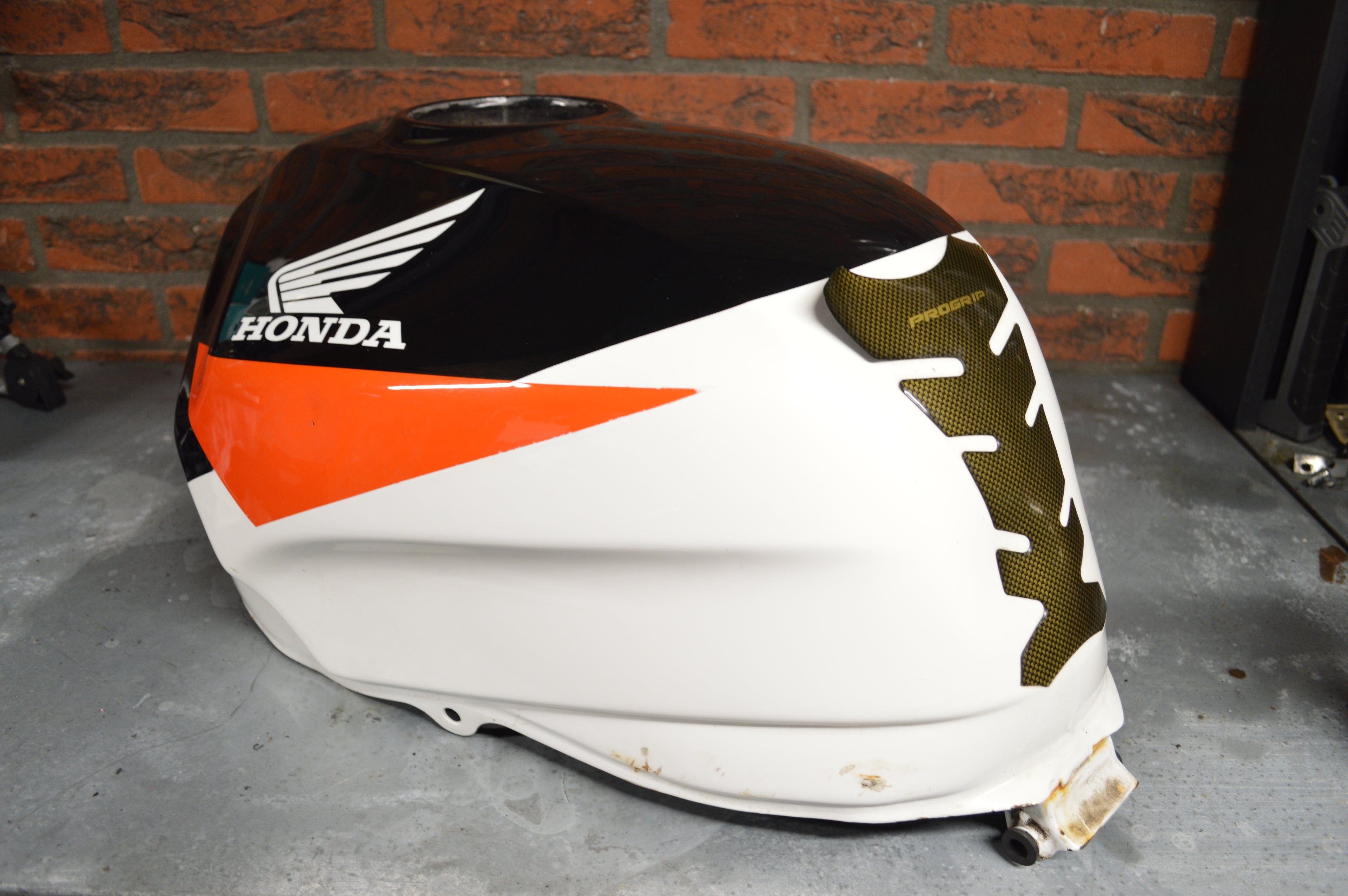 Honda CBR1000F brandstoftank
