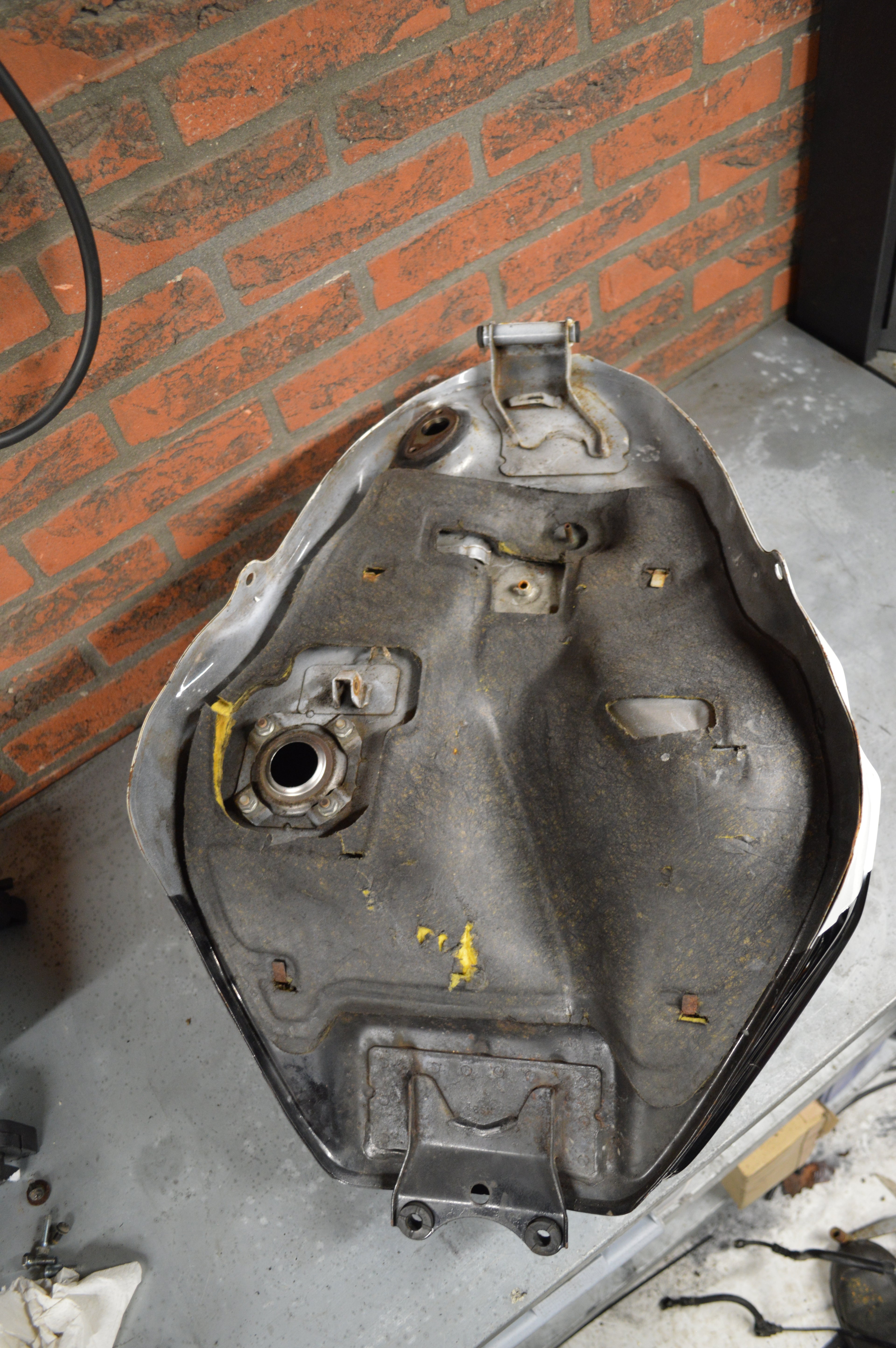 Honda CBR1000F brandstoftank