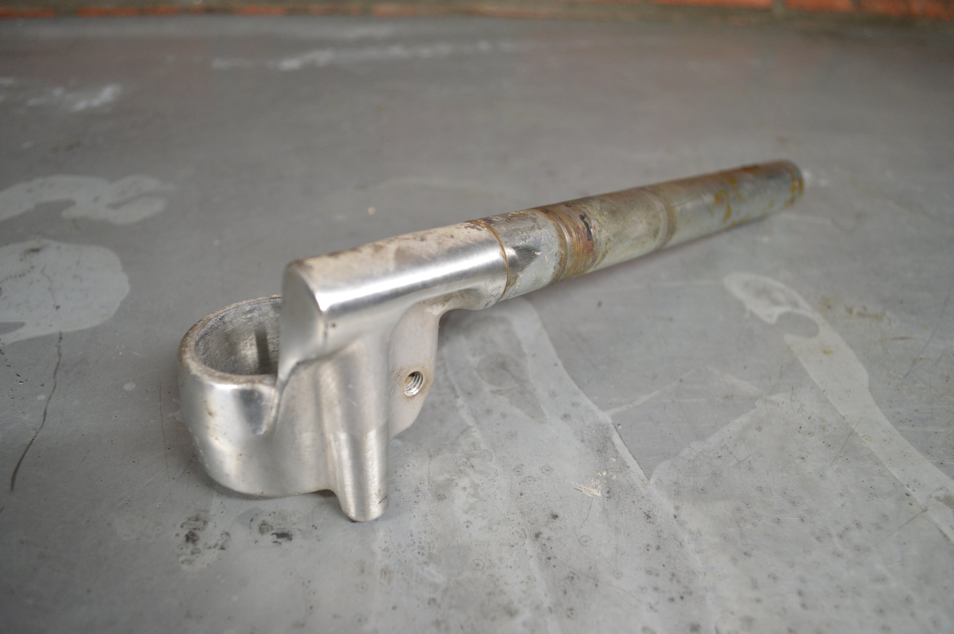 Honda CBR1000F clip-on links