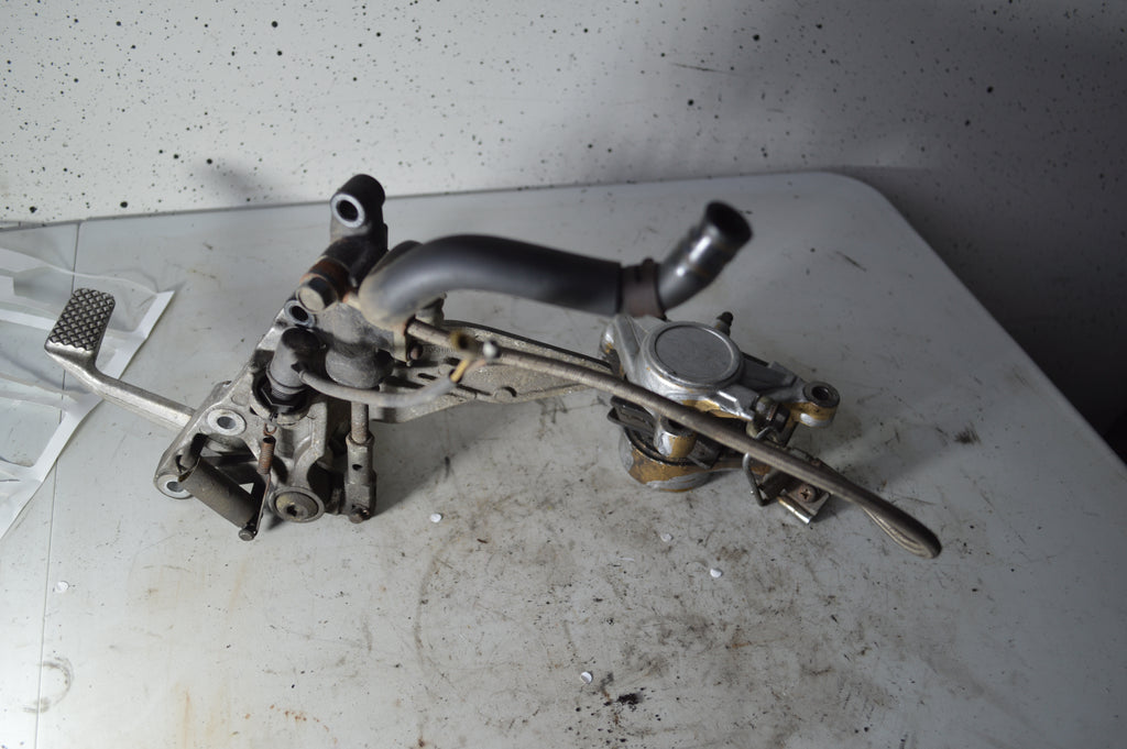 Yamaha ZFR1000 remsysteem achter