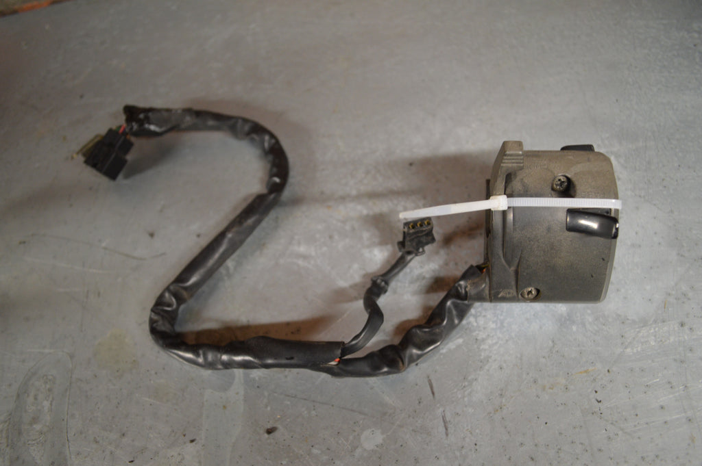 Kawasaki ZX6R stuurbediening links