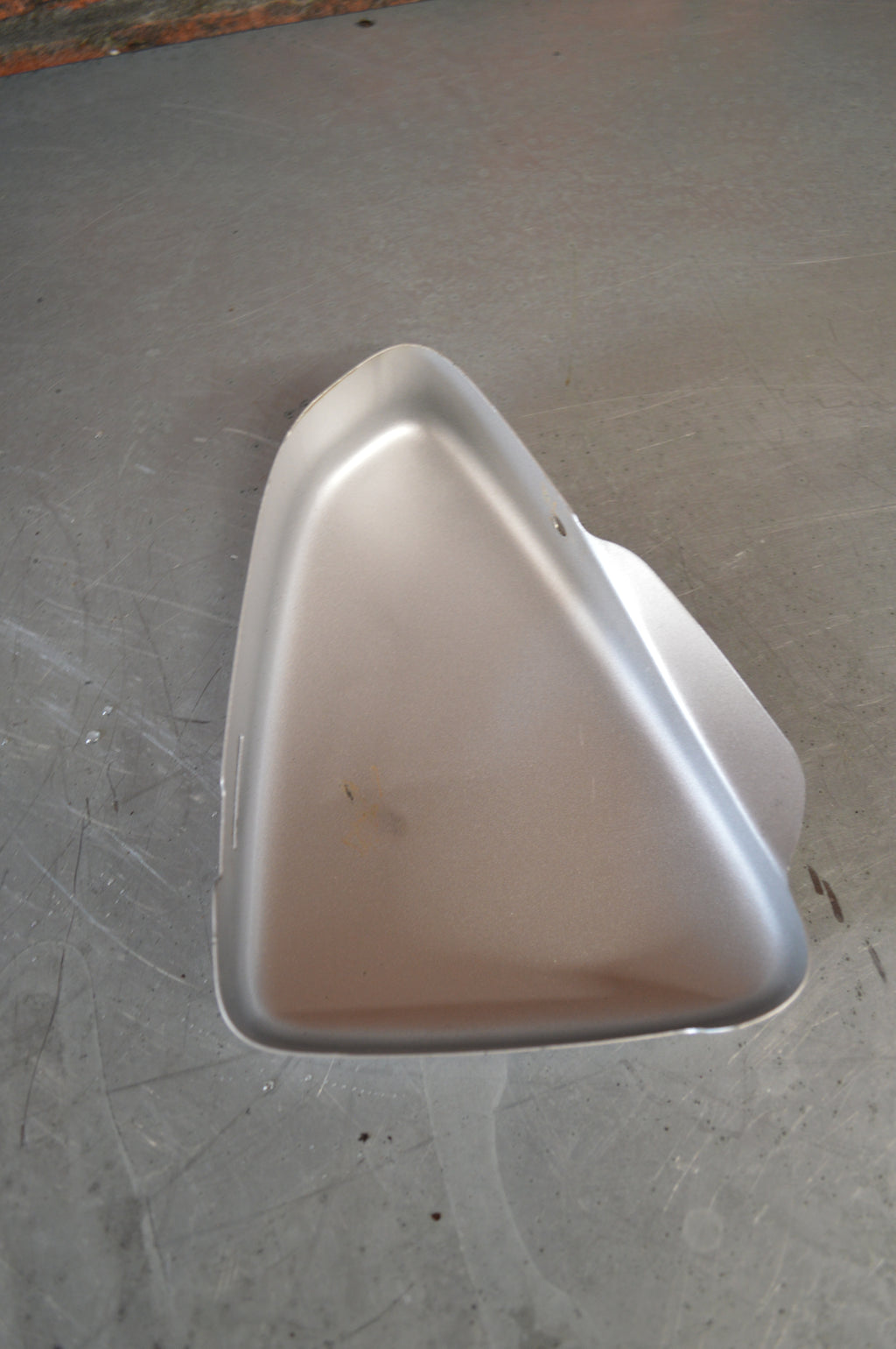 Suzuki LS650 Luchtfilter deksel links