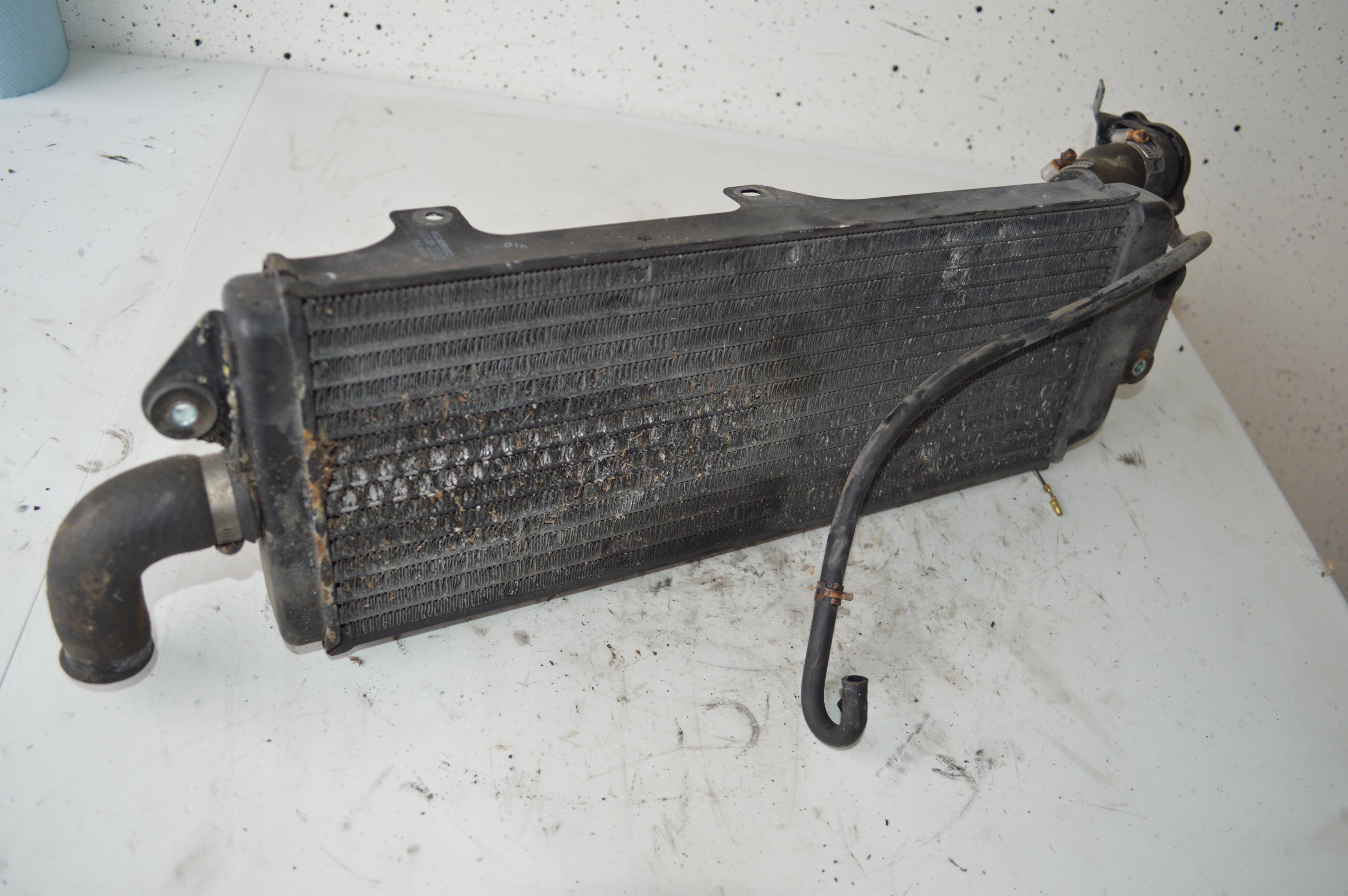 Suzuki VX800 radiator