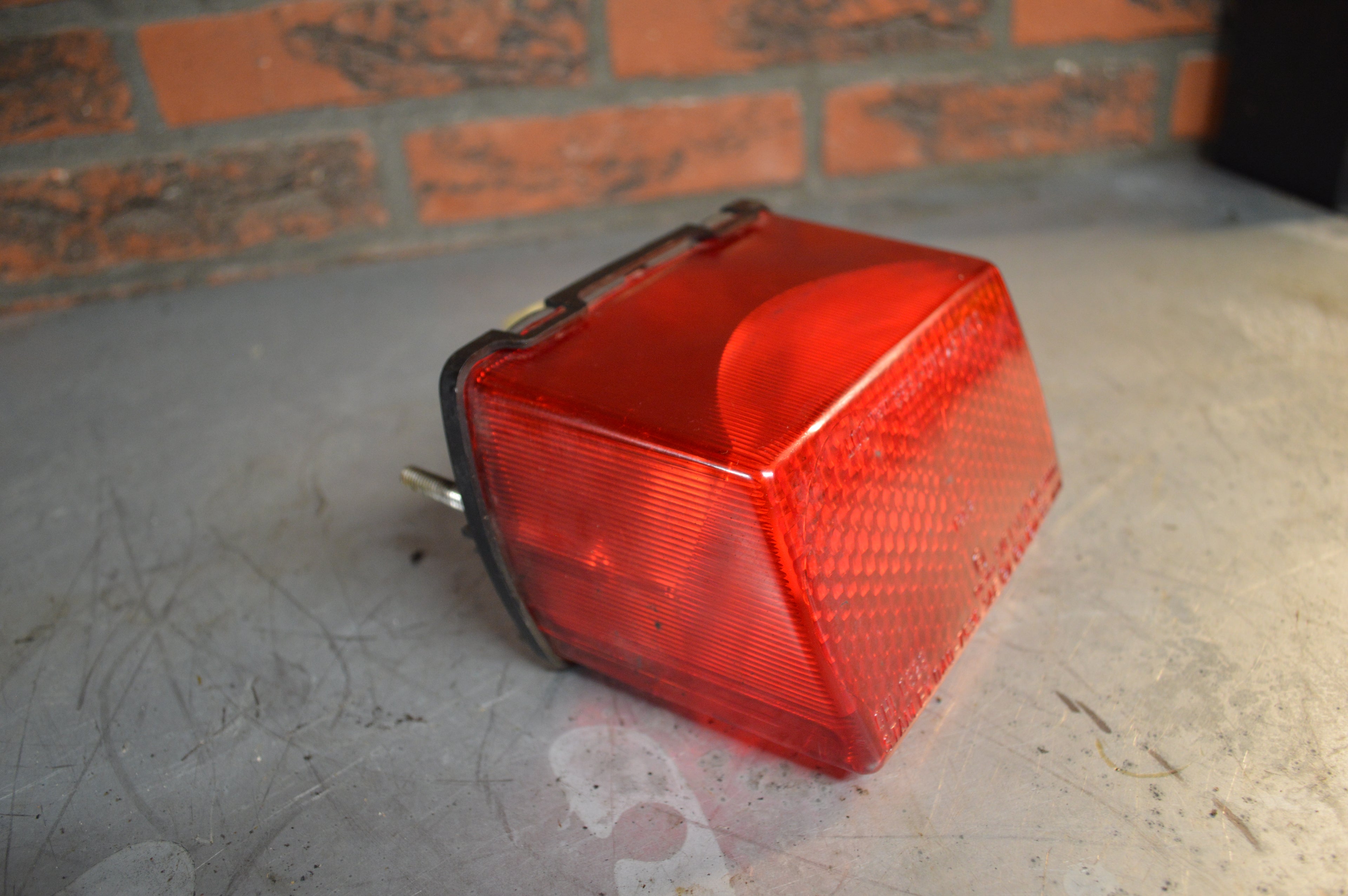 Yamaha YX600T achterlicht