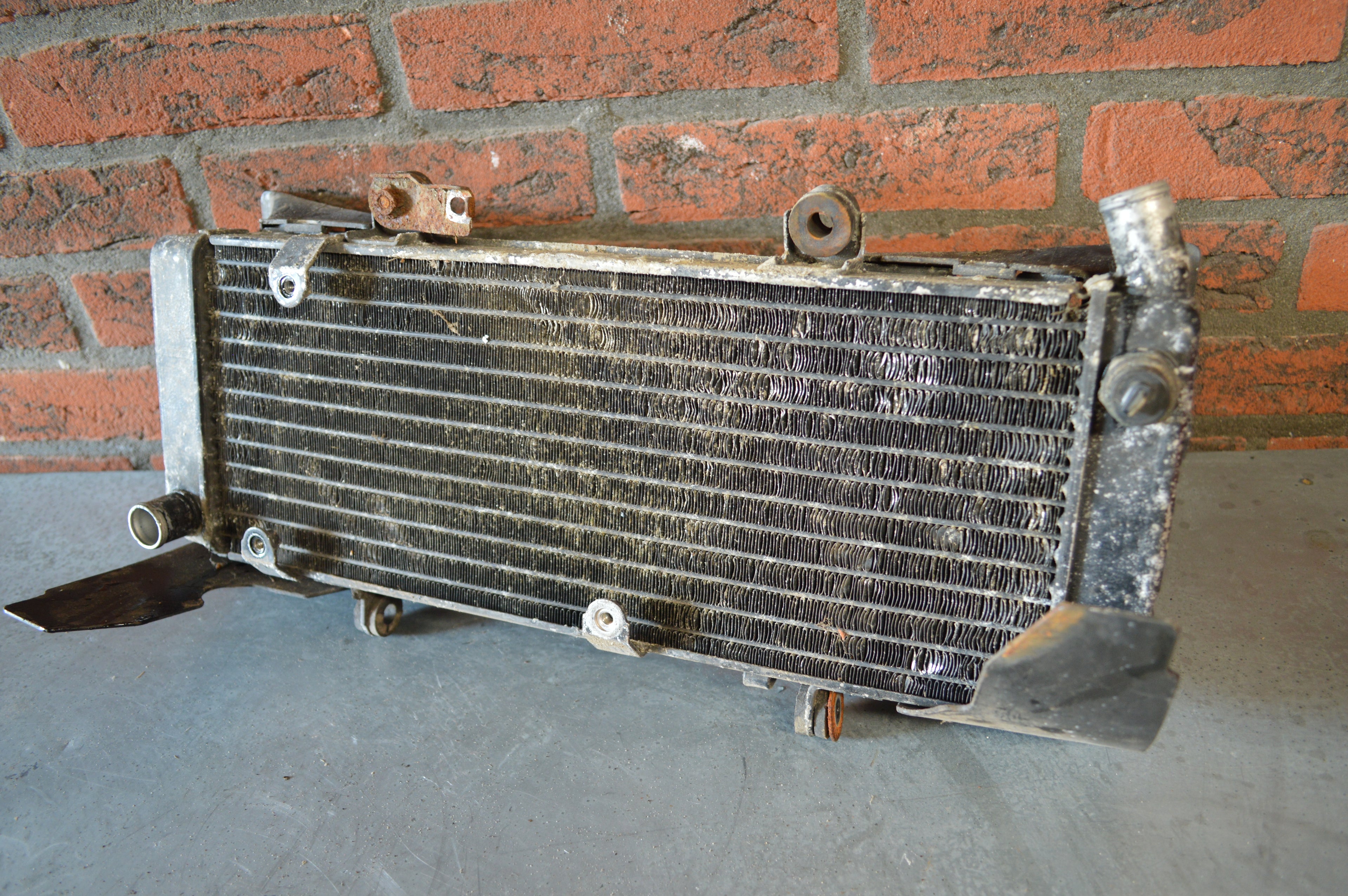 Honda CBR600F radiator
