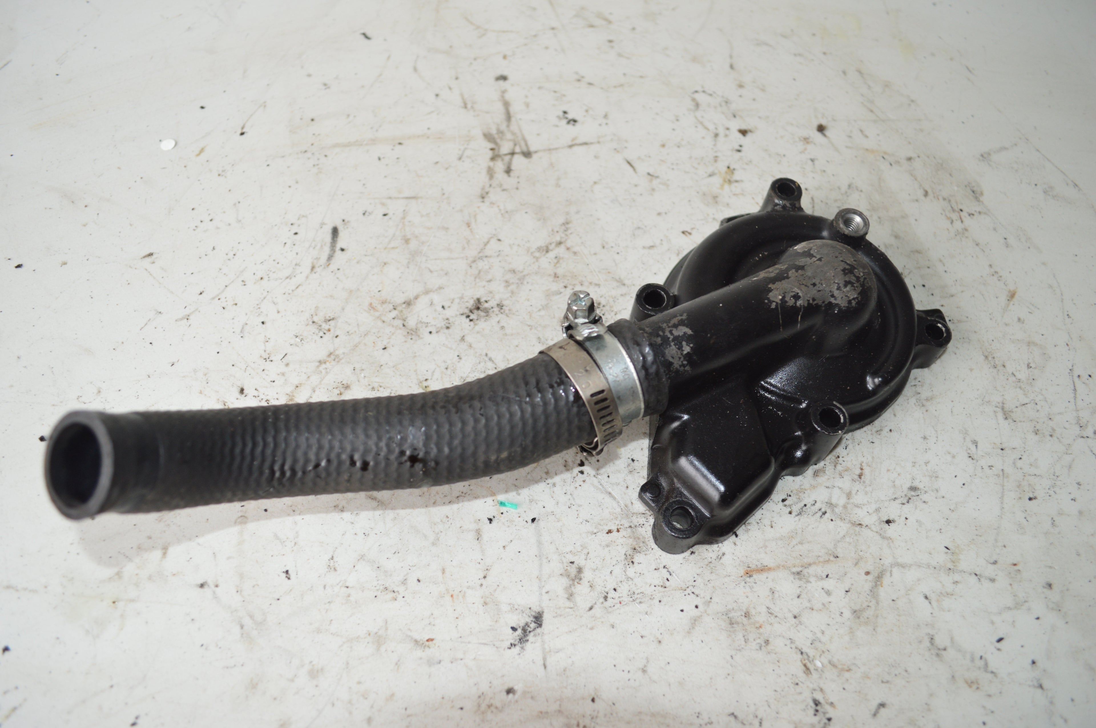 Kawasaki ER6N waterpomp behuizing