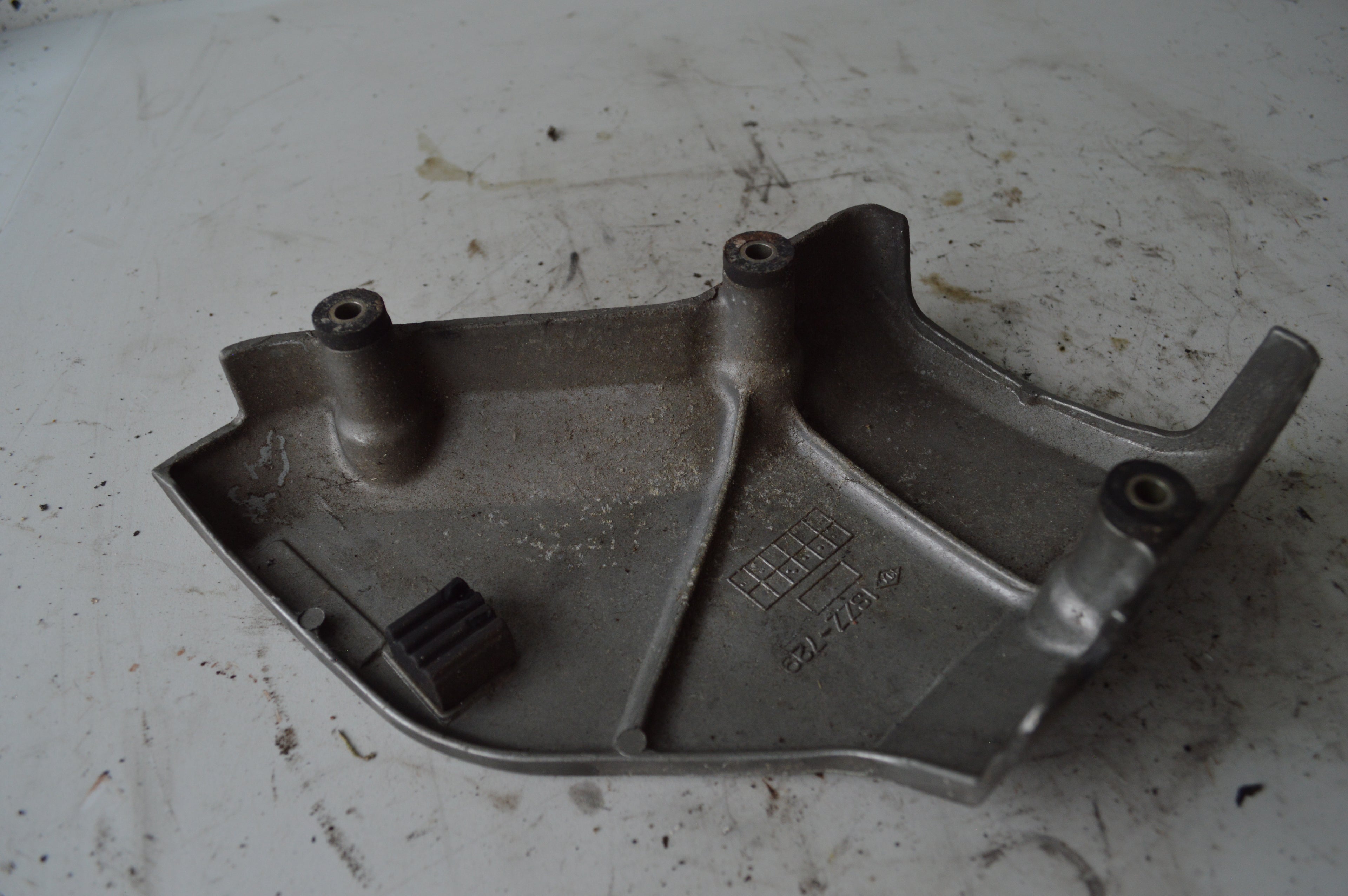 Suzuki VX800 motorblok deksel