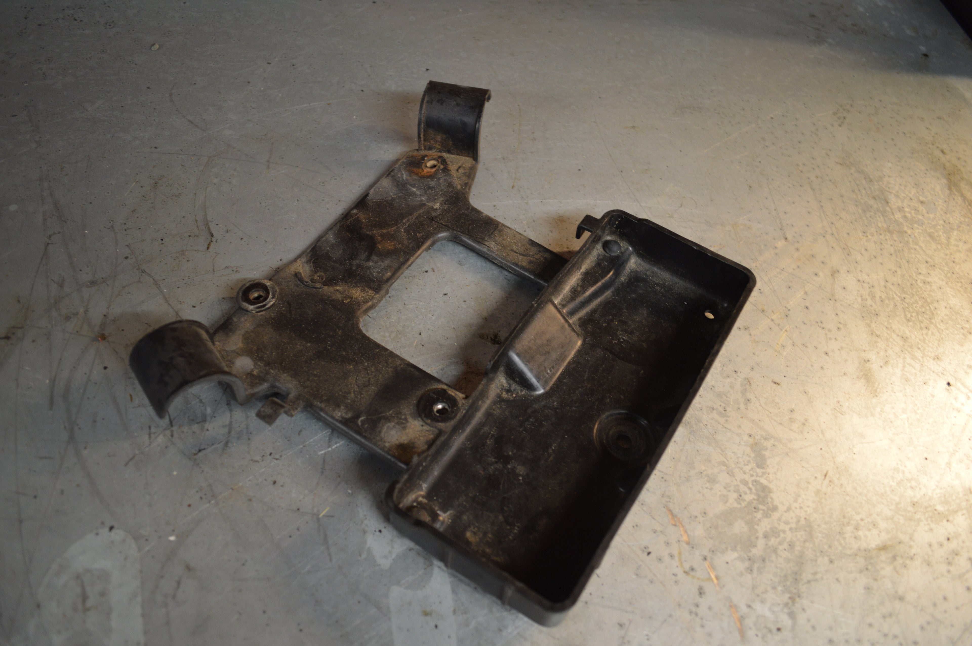 Yamaha YX600T gereedschap bakje