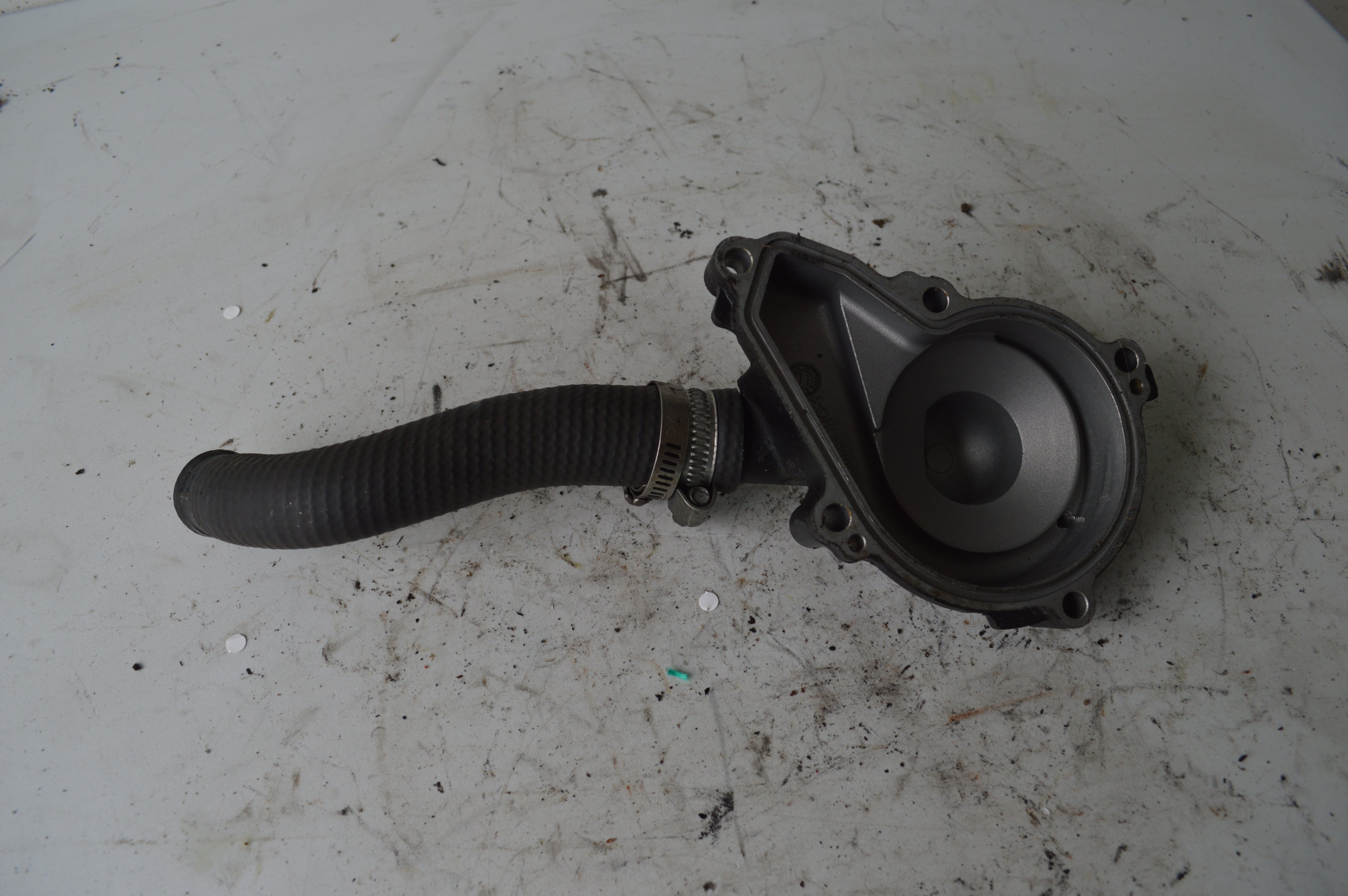 Kawasaki ER6N waterpomp behuizing