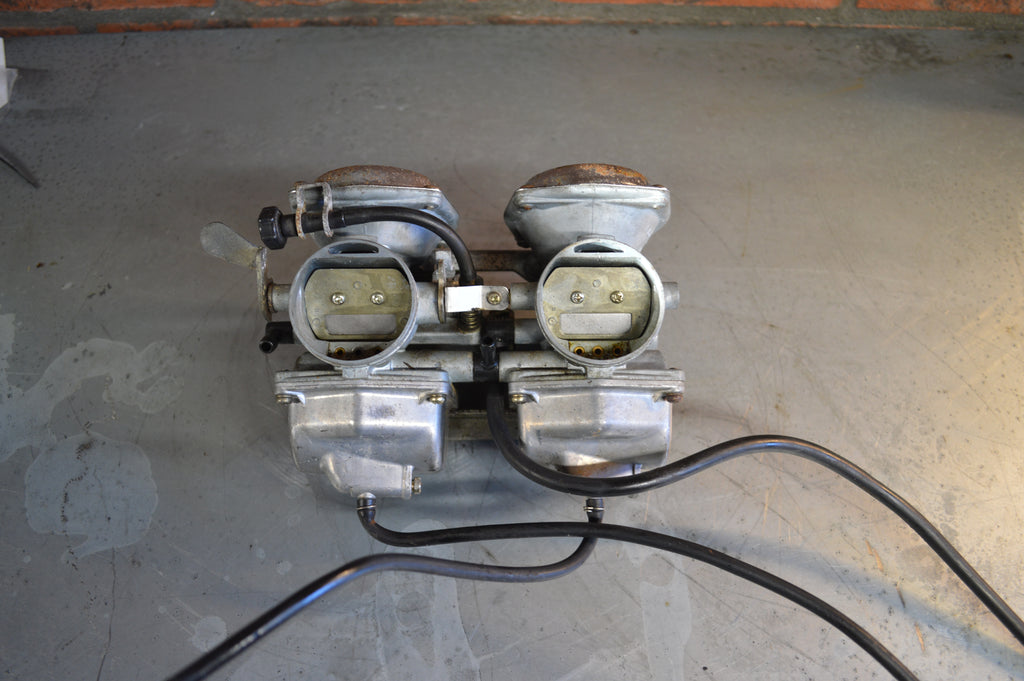 Kawasaki KZ305LTD carburateur 2