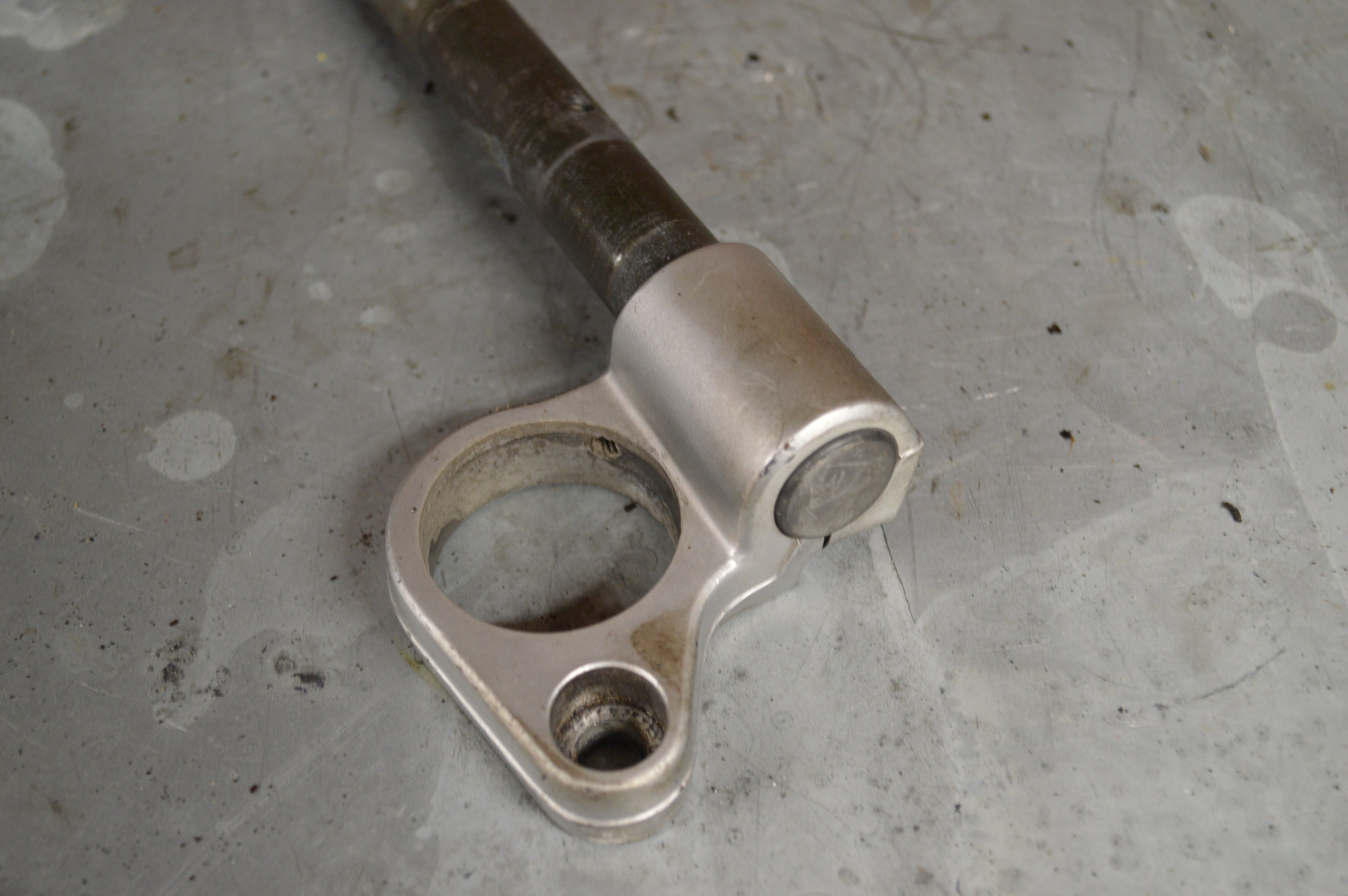 Suzuki GSX600F clip-on links