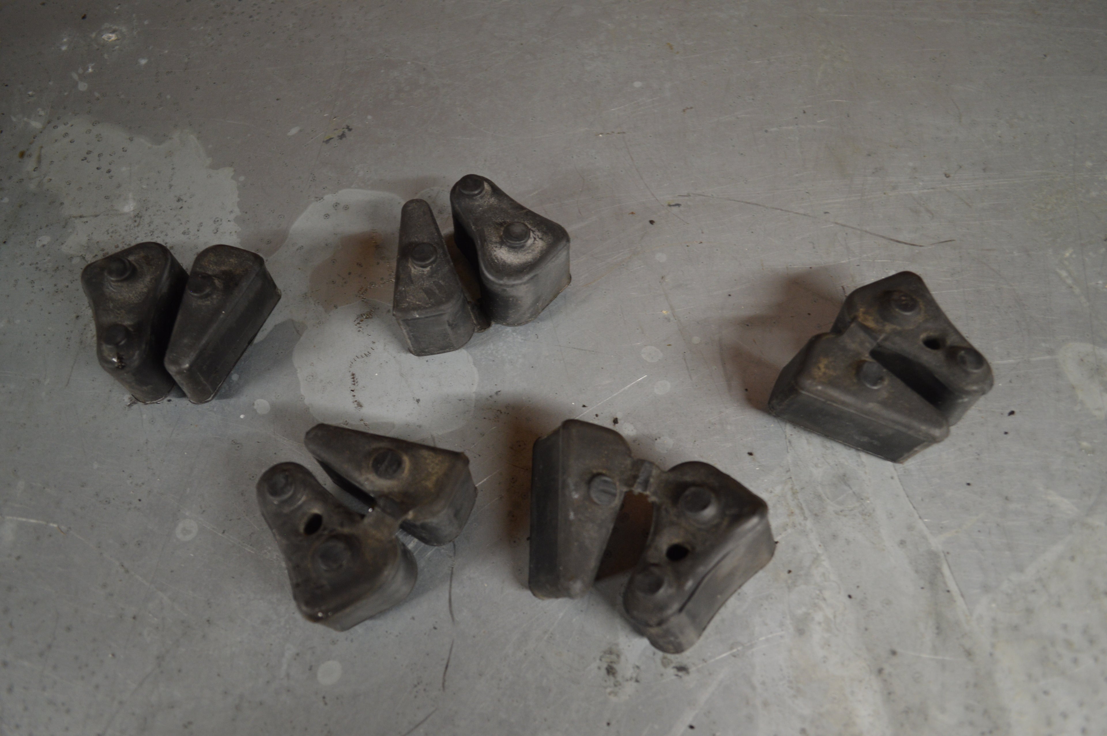 Honda CBR1000F tandwiel rubbers