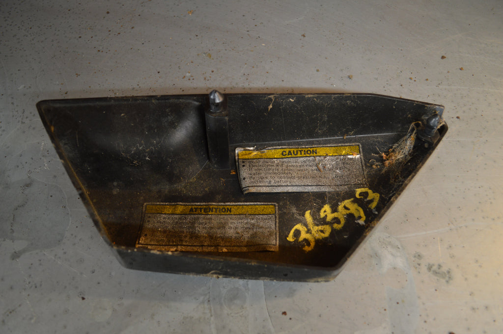 Yamaha FZX700 zijkap links