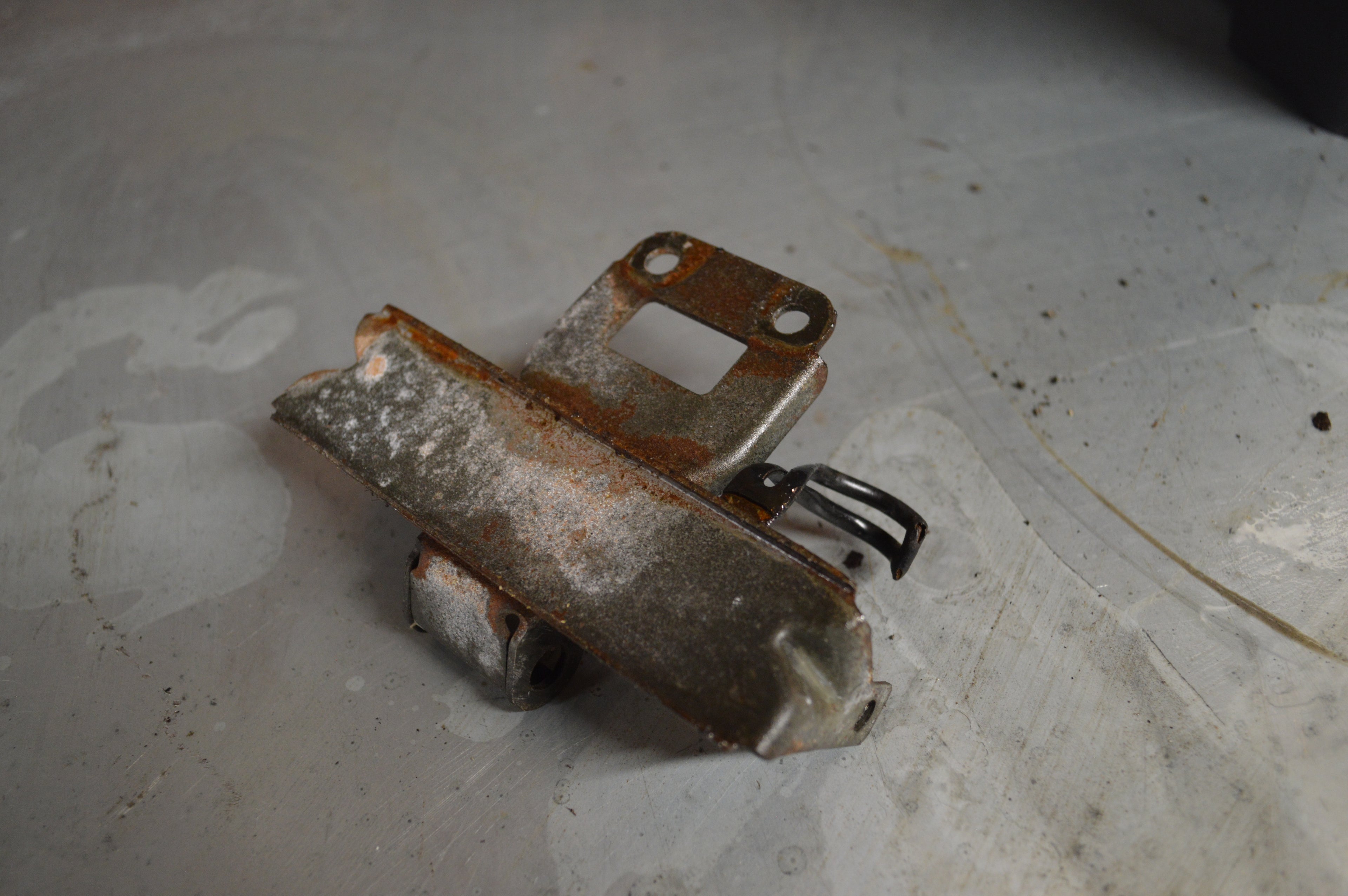 Yamaha FZX700 koplamp steun