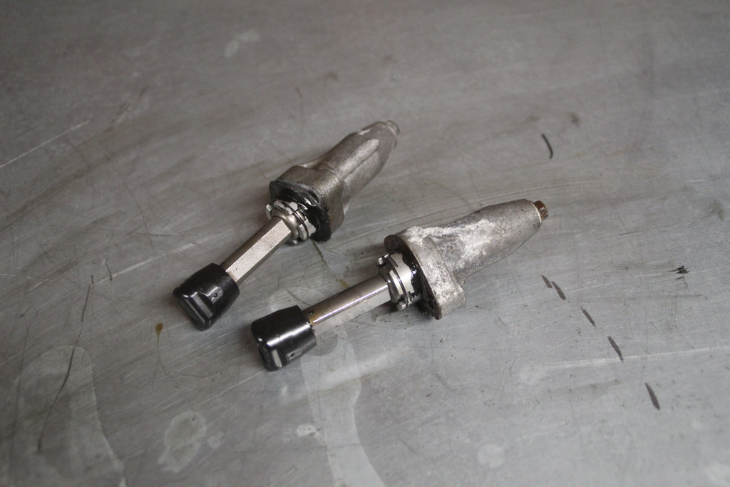 Honda VTR1000F nokkenas ketting spanners