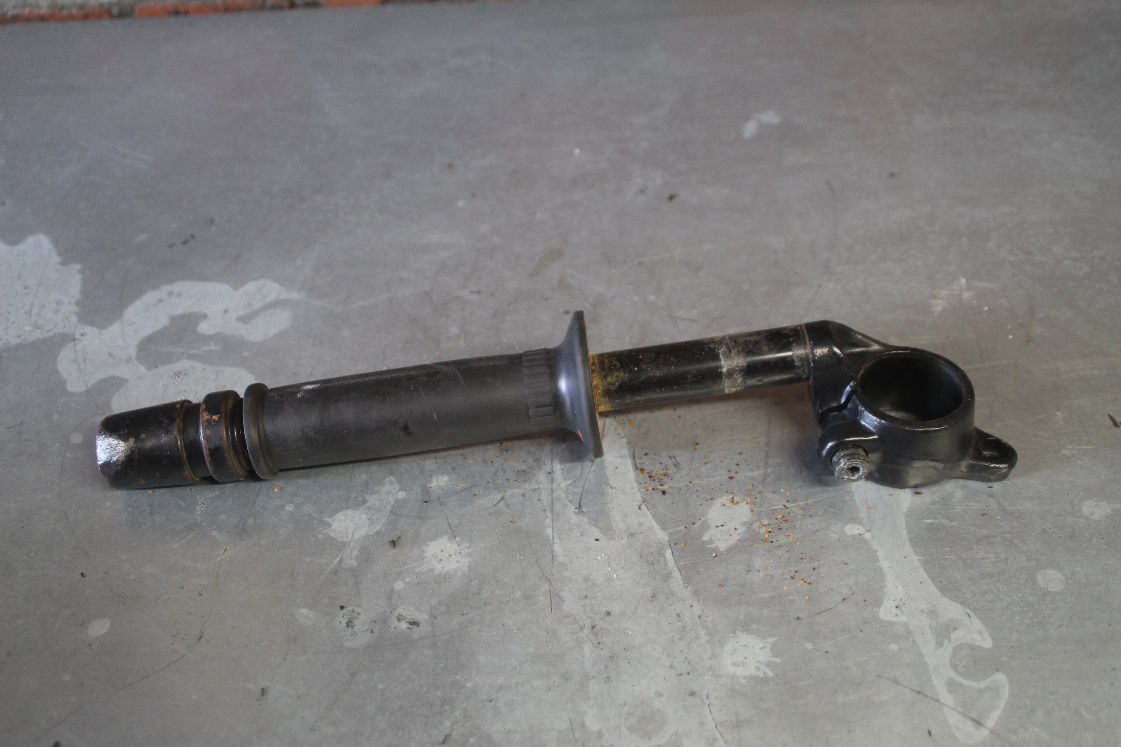 Yamaha FZ750 clip-on links
