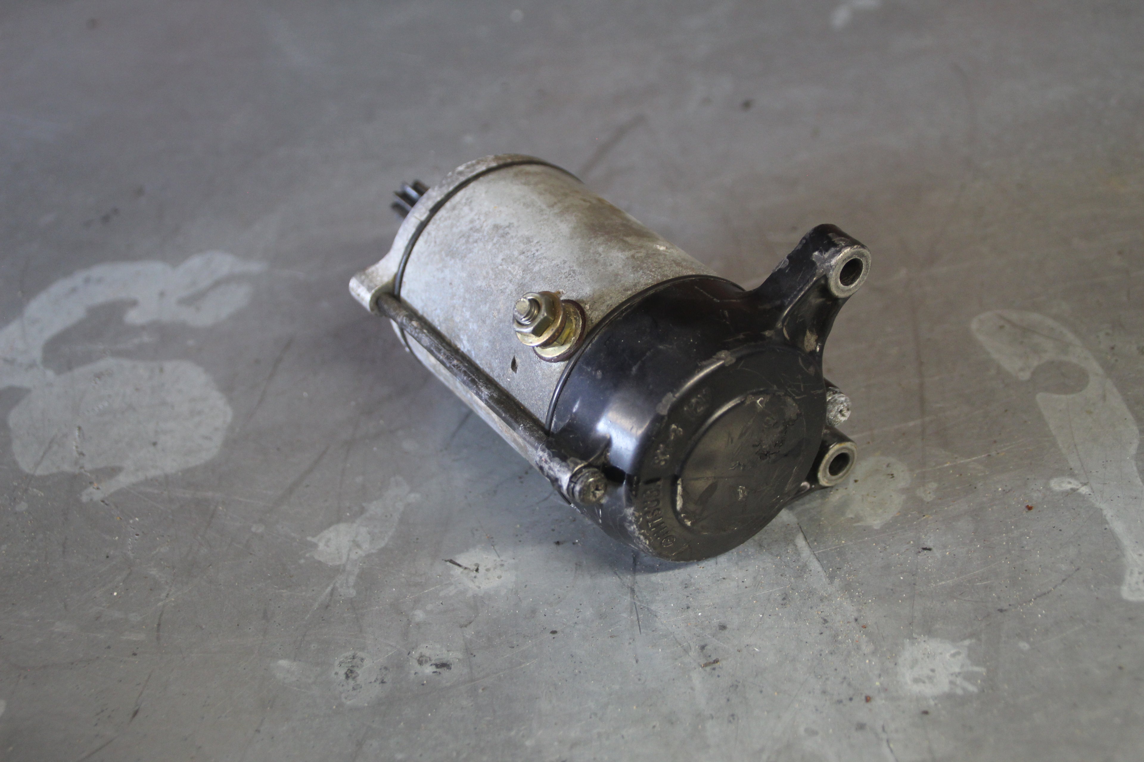 Yamaha FZ750 startmotor