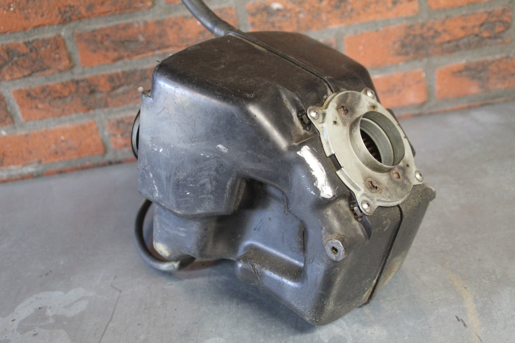 Suzuki GS500E luchtfilterhuis