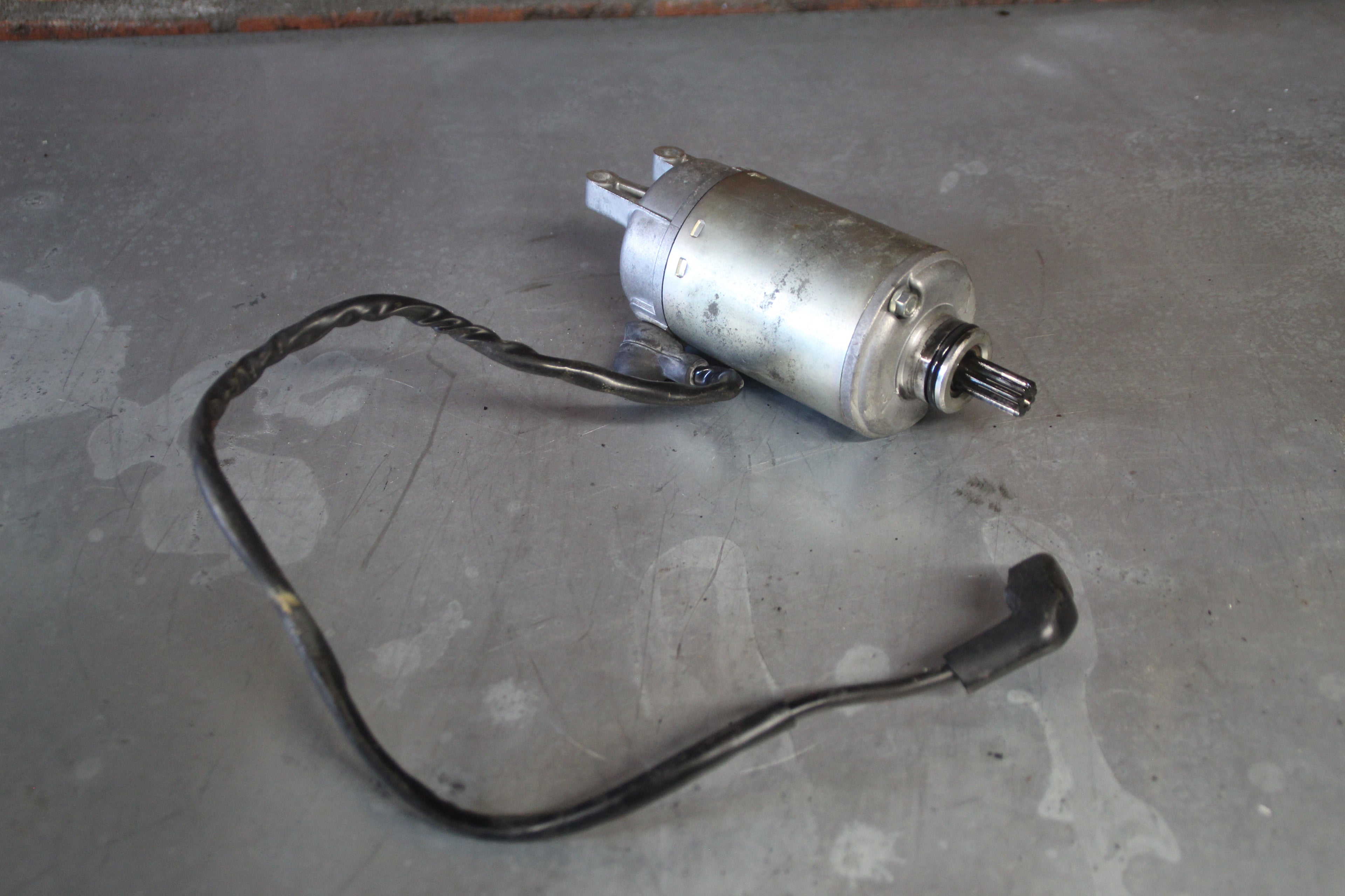 Suzuki GS500E startmotor
