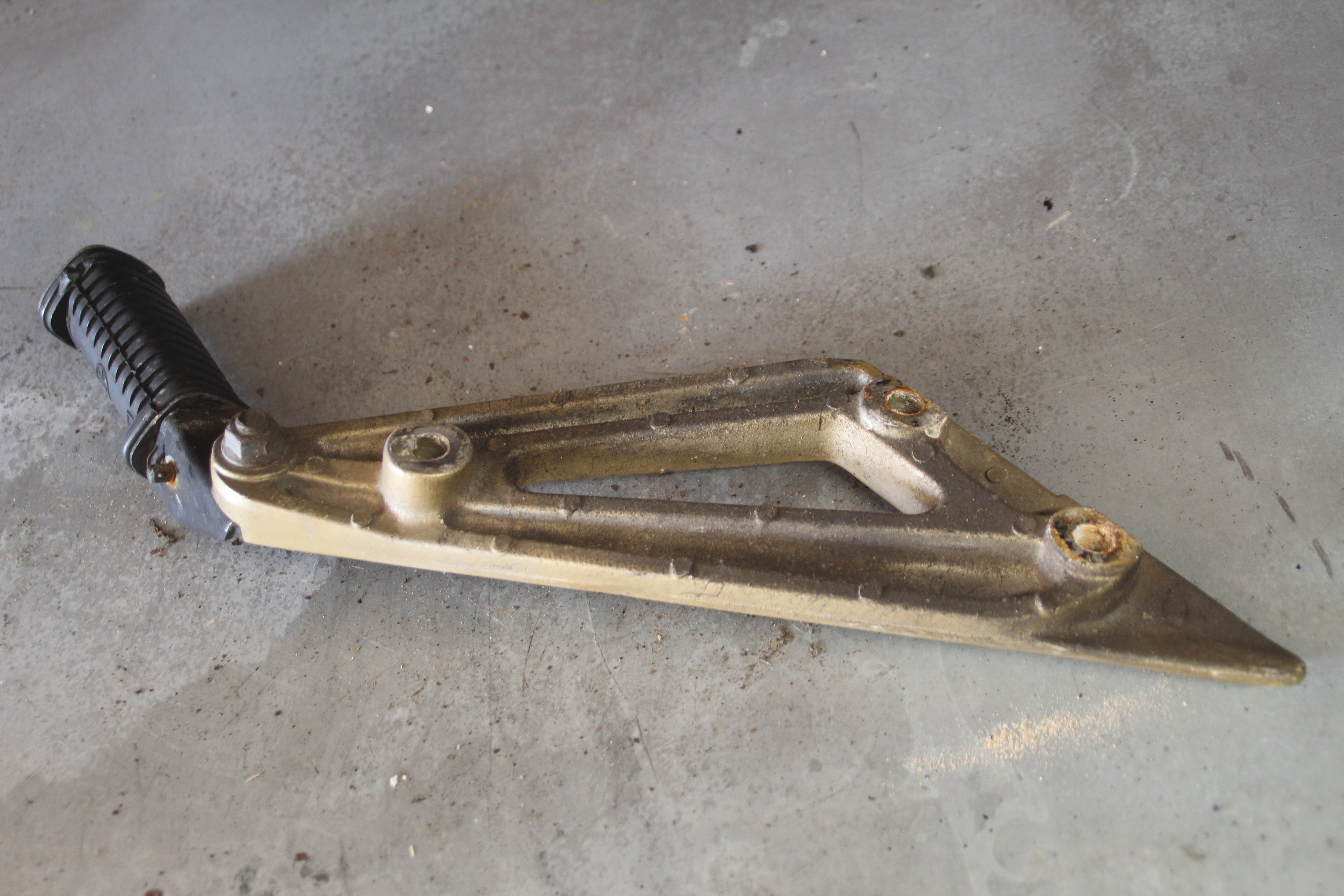 Yamaha XJ550 duosteun links