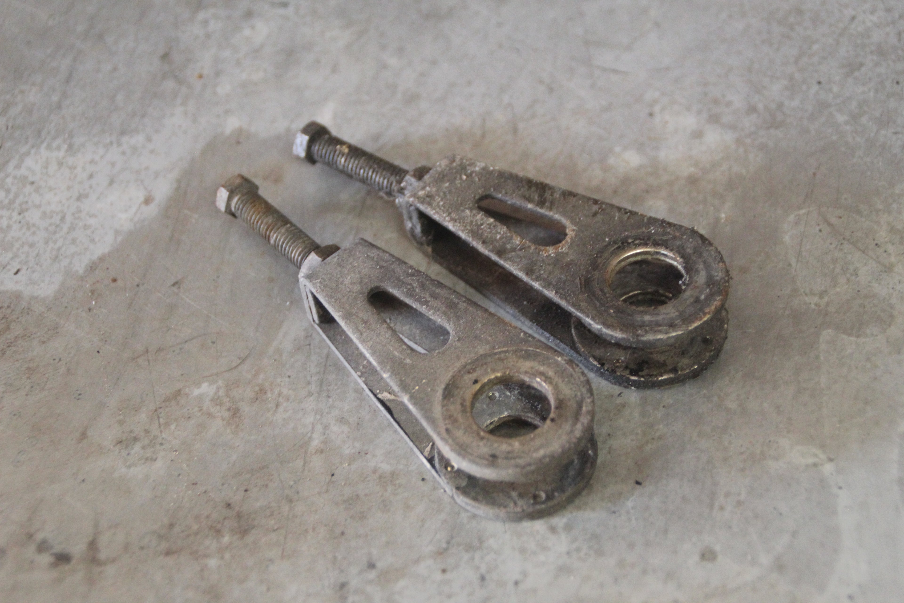 Yamaha XJ550 kettingspanners