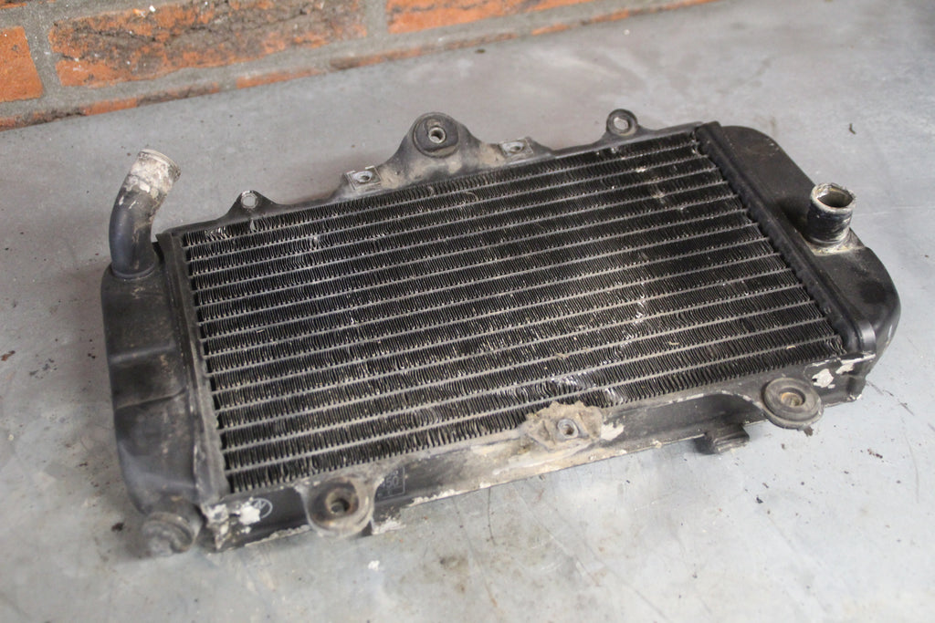 Yamaha XJ700 radiator