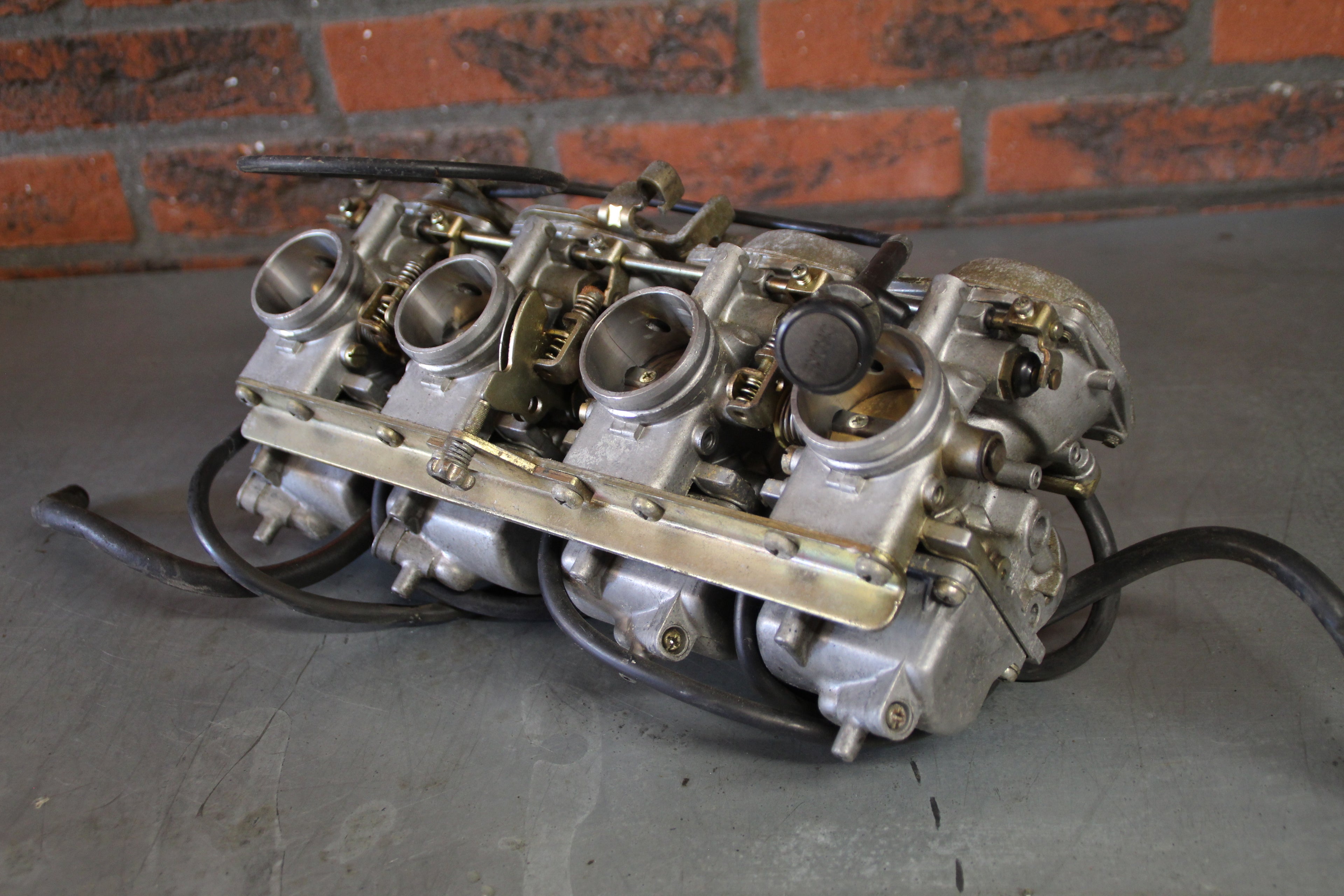 Yamaha FJ1200 carburateurs