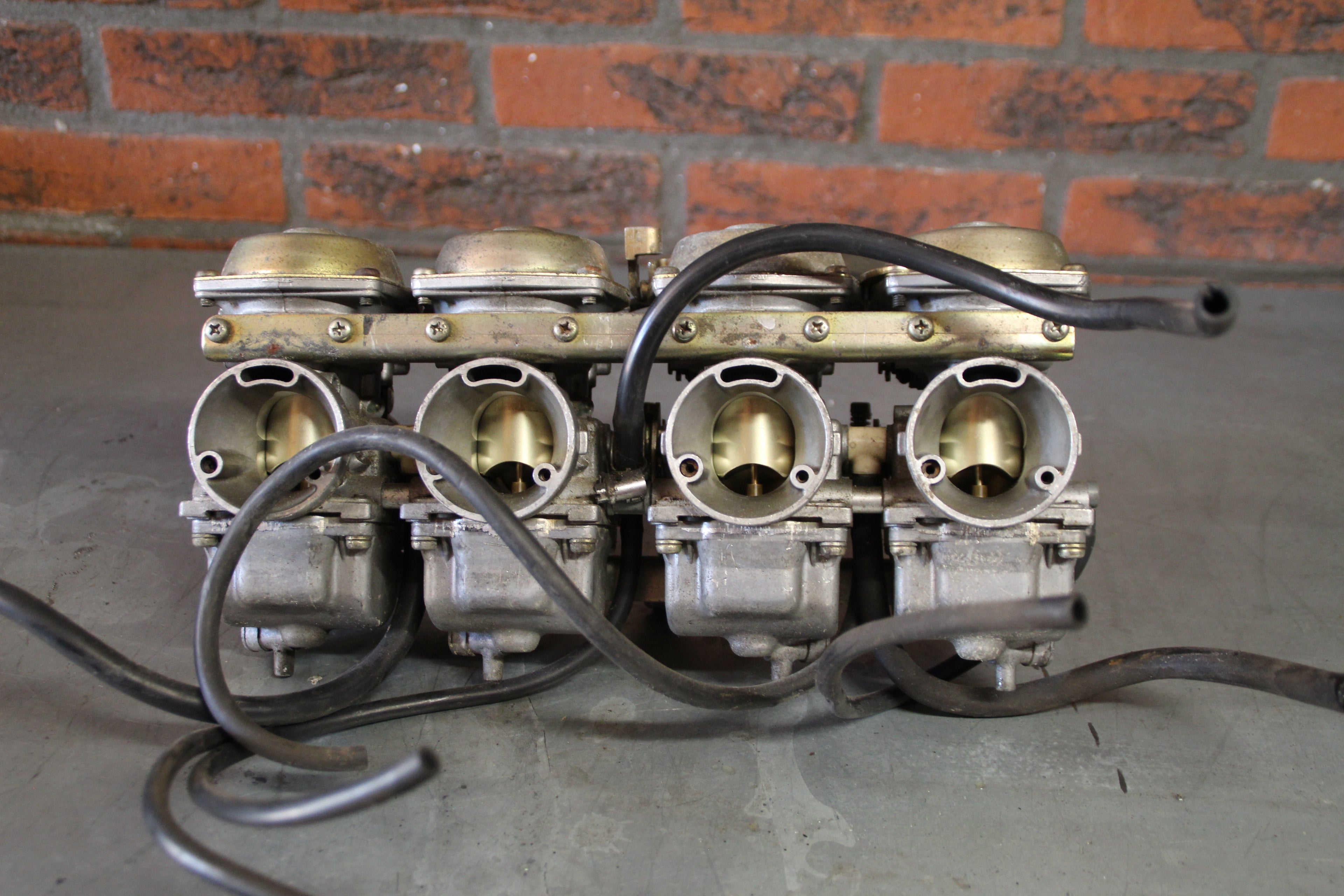 Yamaha FJ1200 carburateurs