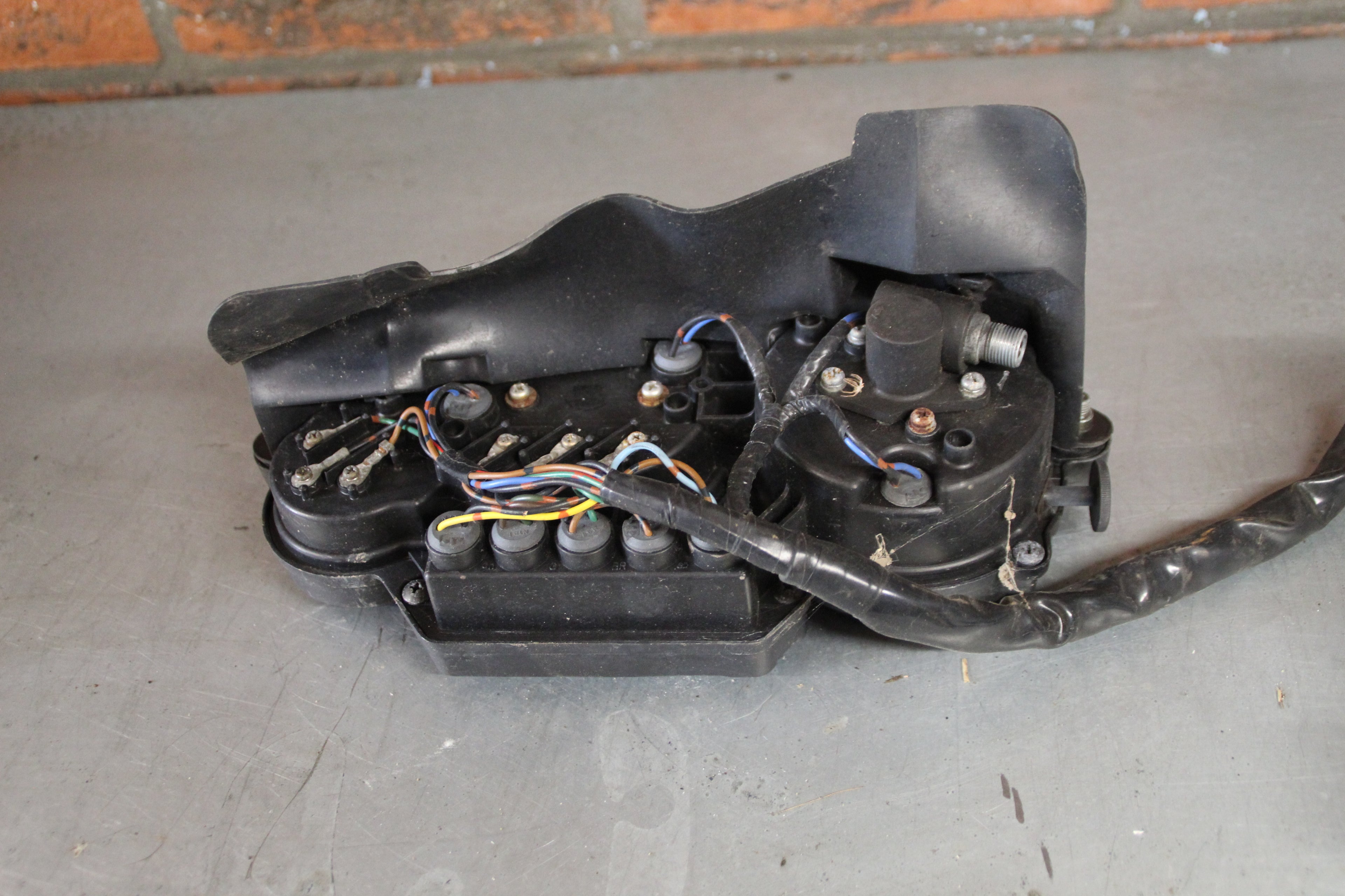 Yamaha FZR600 kilometerteller