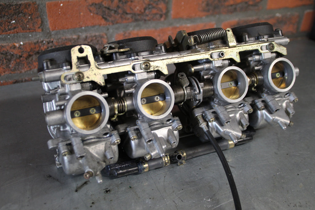 Yamaha FZR600 carburateurs 2