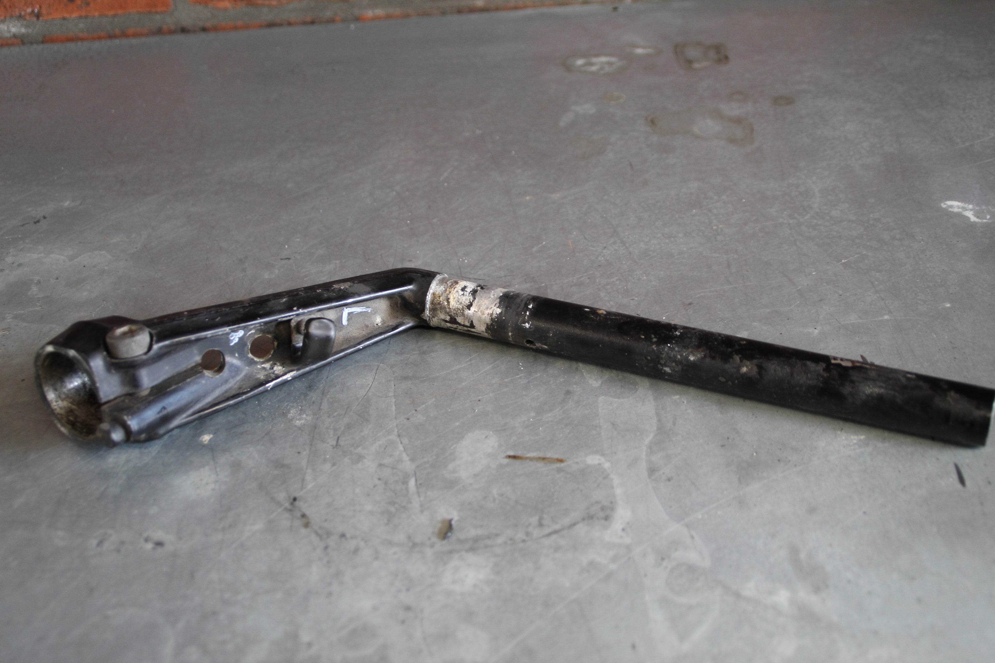 Honda VF750S clip-on links