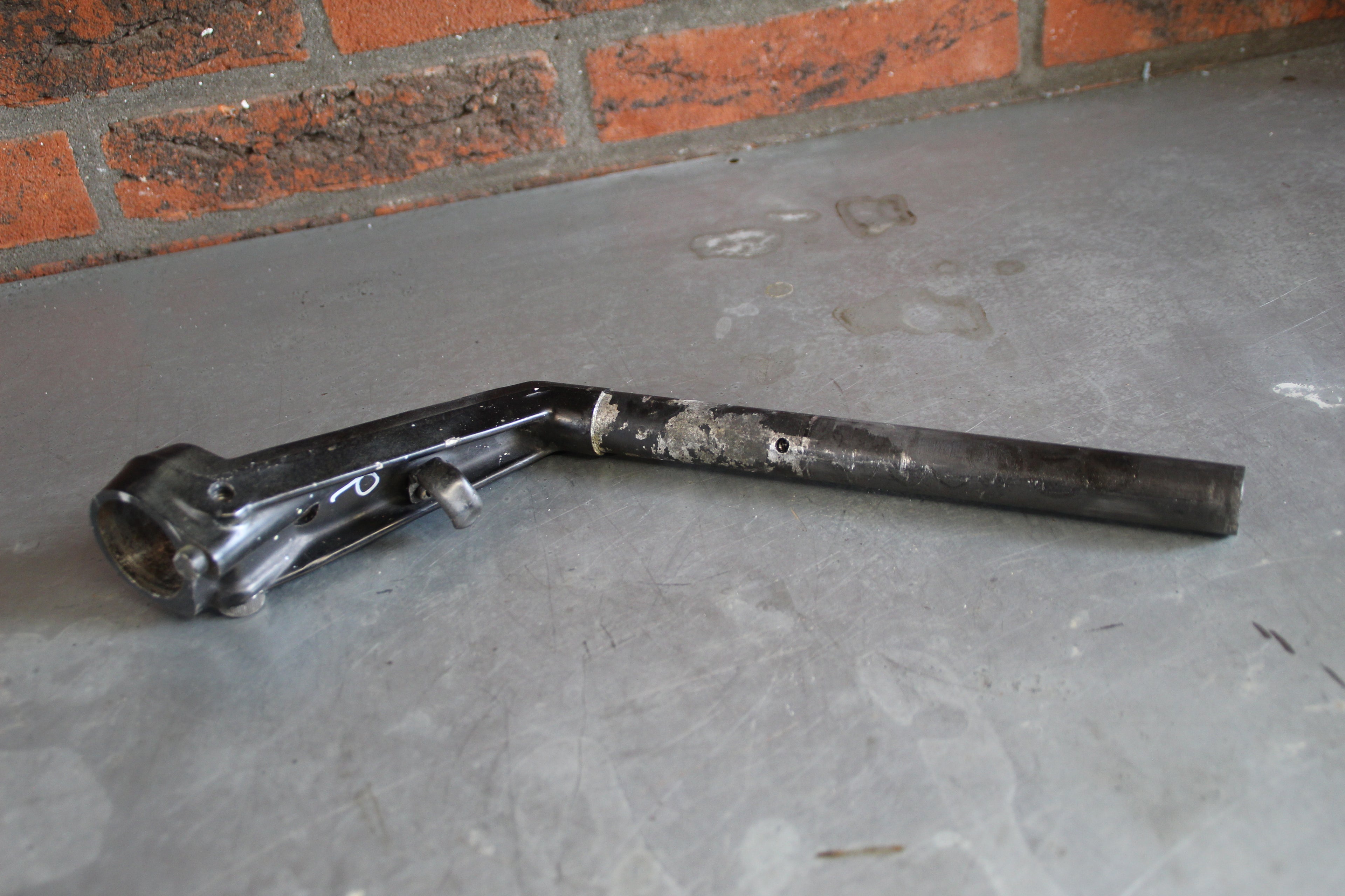 Honda VF750S clip-on rechts