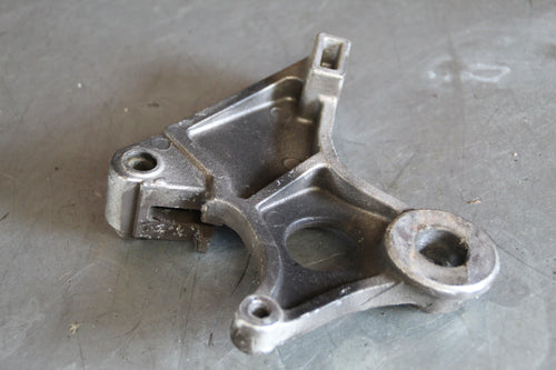 Honda CBR600F2 bevestiging remklauw achter