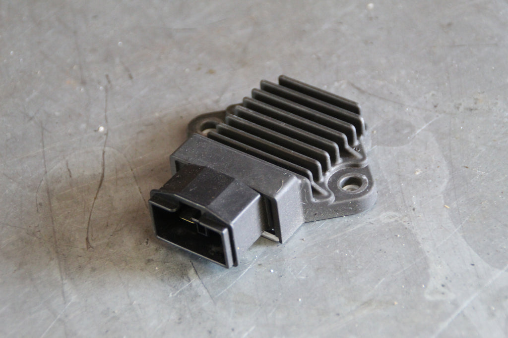 Honda CBR600F2 spanningsregelaar