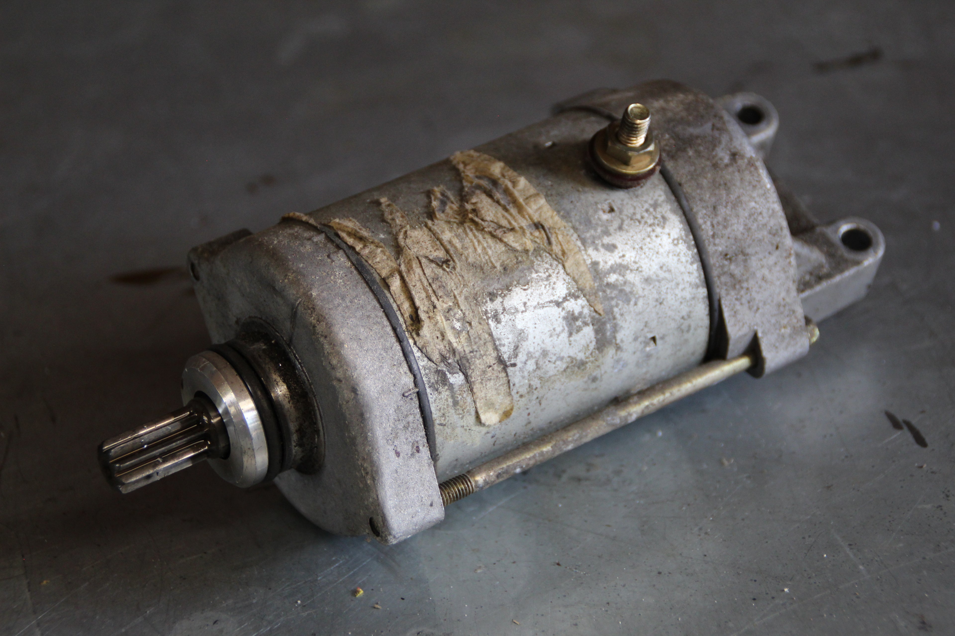 Honda CBR600F2 startmotor