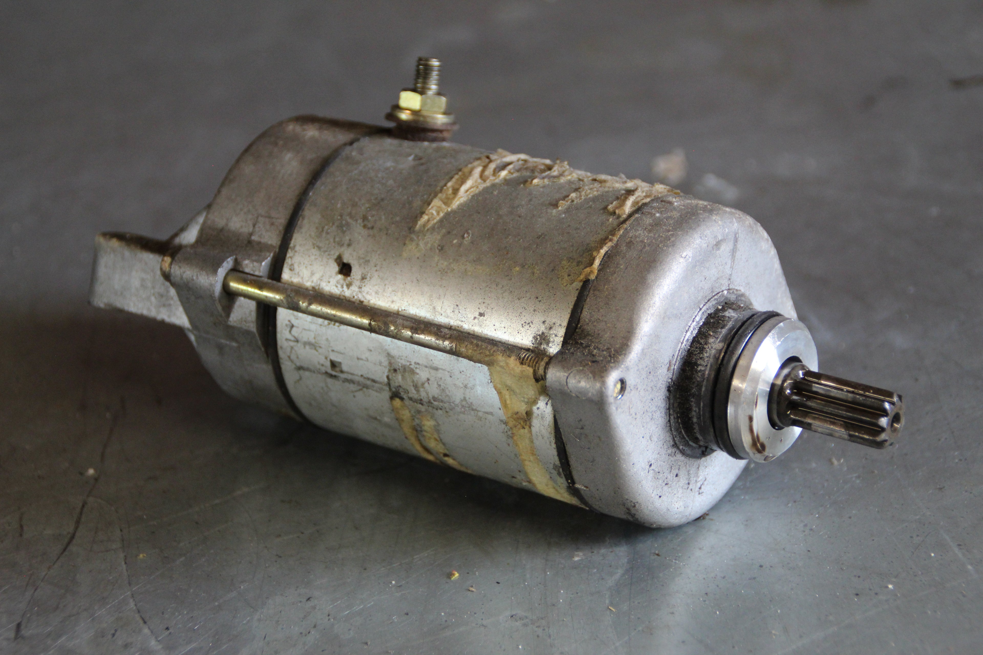 Honda CBR600F2 startmotor